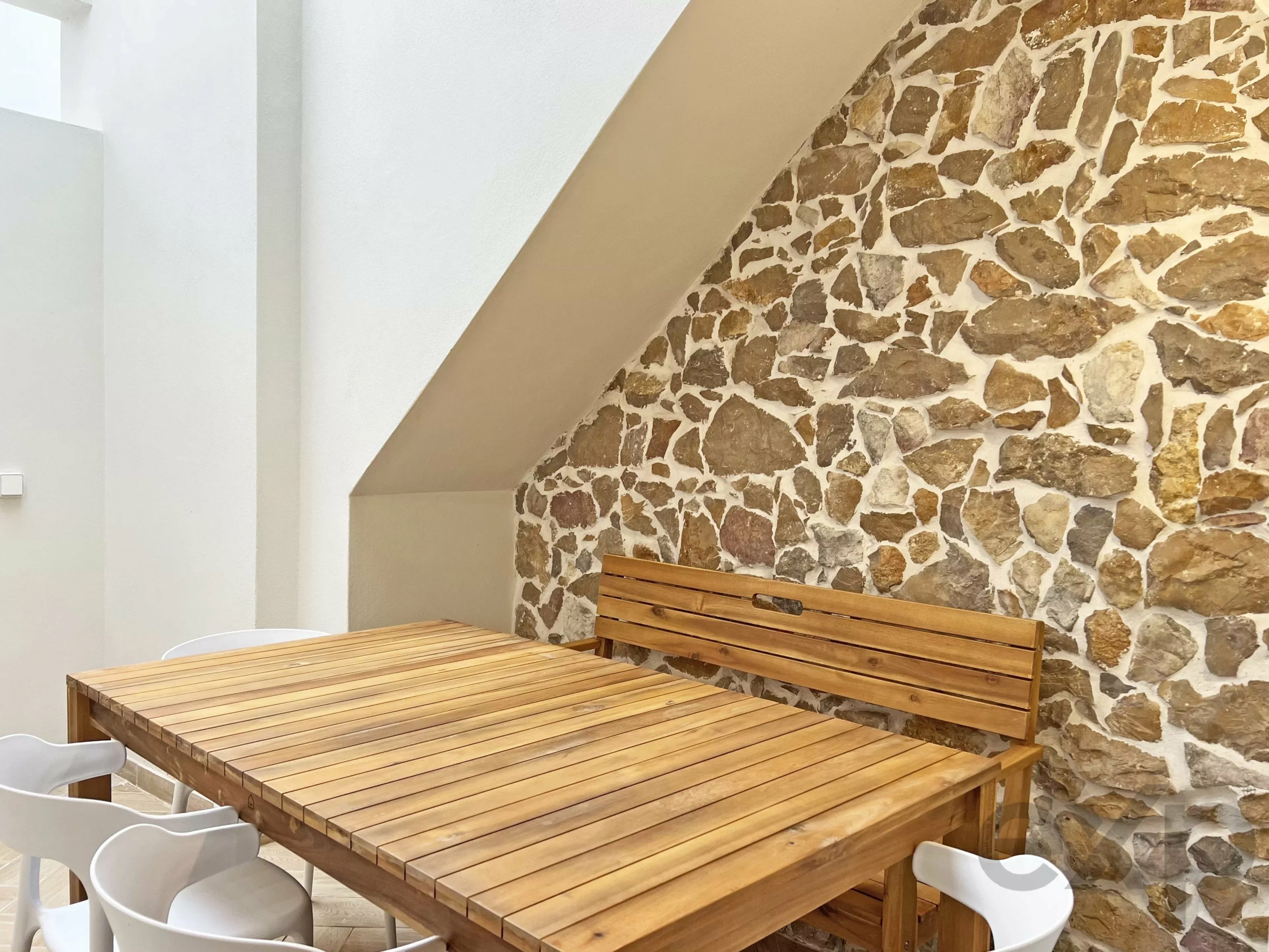 Investment Opportunity: Property with an Annual Income of €22,000 in Fuseta