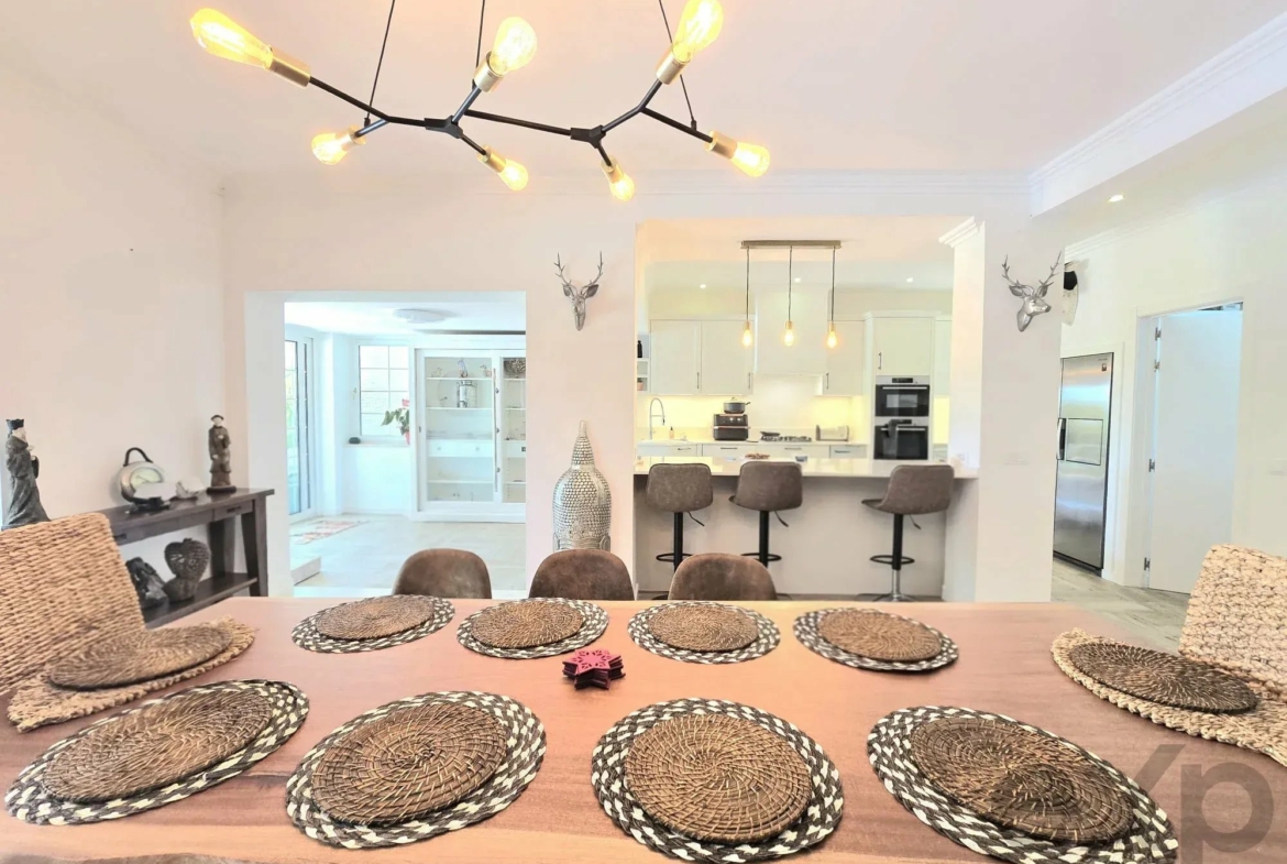 Three-bedroom villa with two-bedroom annexe, pool and countryside views in Carvoeiro, photo 33