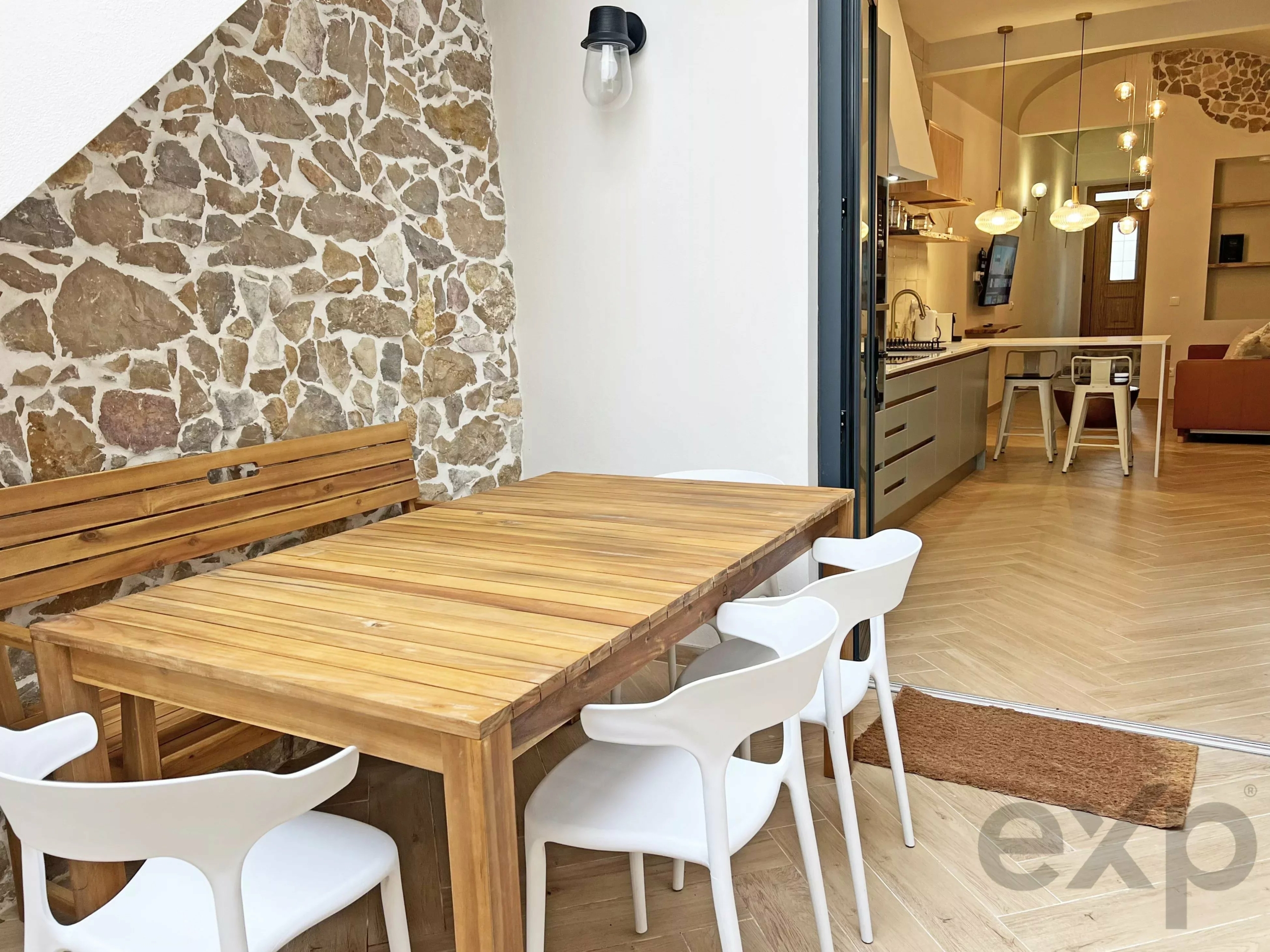 Investment Opportunity: Property with an Annual Income of €22,000 in Fuseta