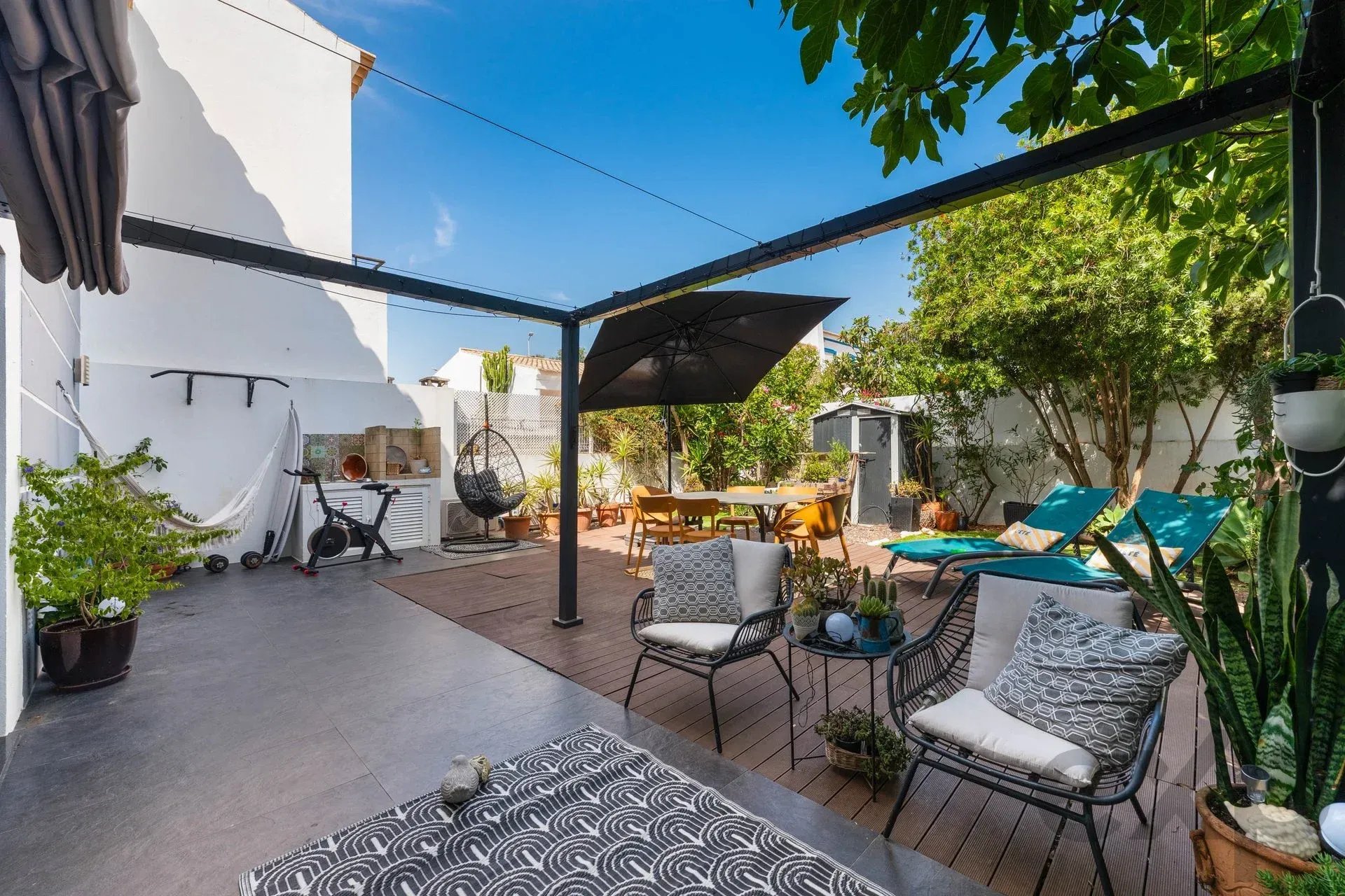 Moradia com 4 Quartos, Jardim e Garagem, Sargaçal, Lagos