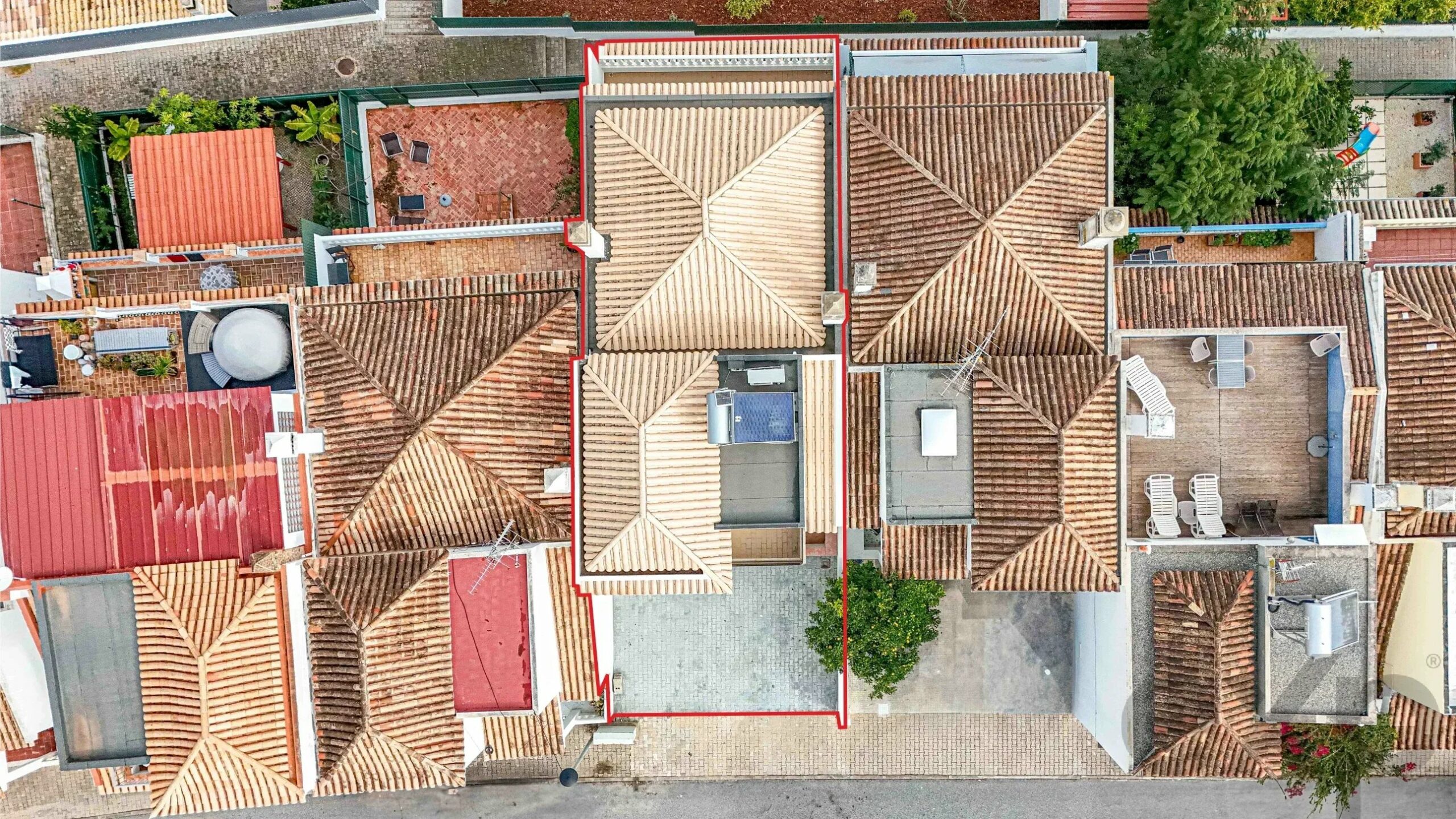 Modern 3-Bedroom Twin Villa in Tavira