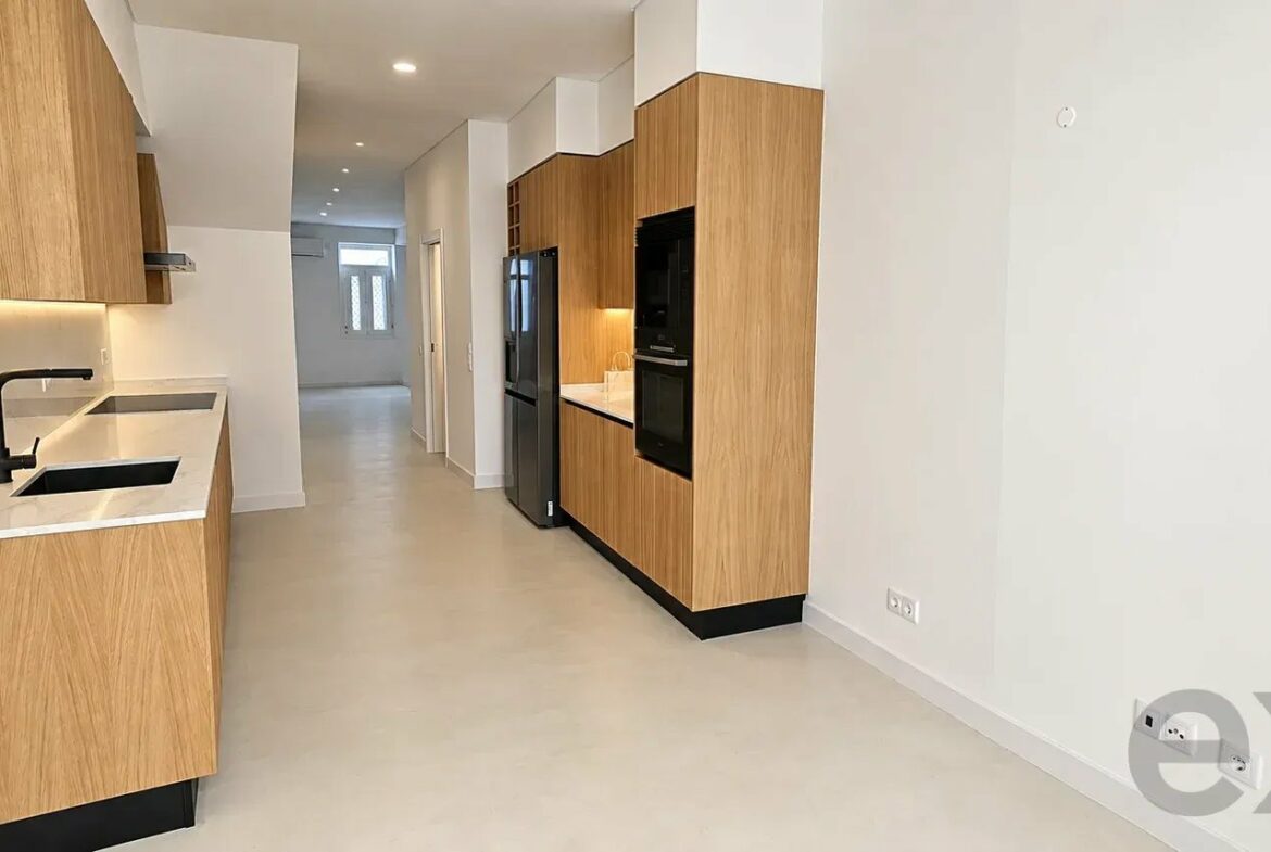 Maison jumelée T4 neuve au cœur du centre-ville d’Olhão, photo 2