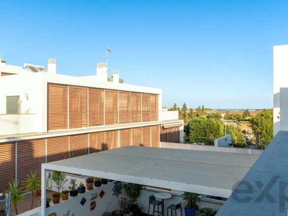 Contemporary 4-Bedroom Duplex with Terraces and Sea Views | Quinta da Foz, Tavira