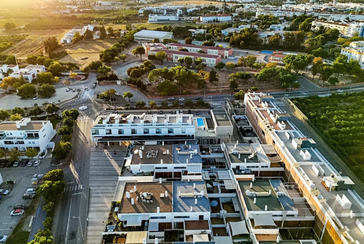 Contemporary 4-Bedroom Duplex with Terraces and Sea Views | Quinta da Foz, Tavira, photo 45