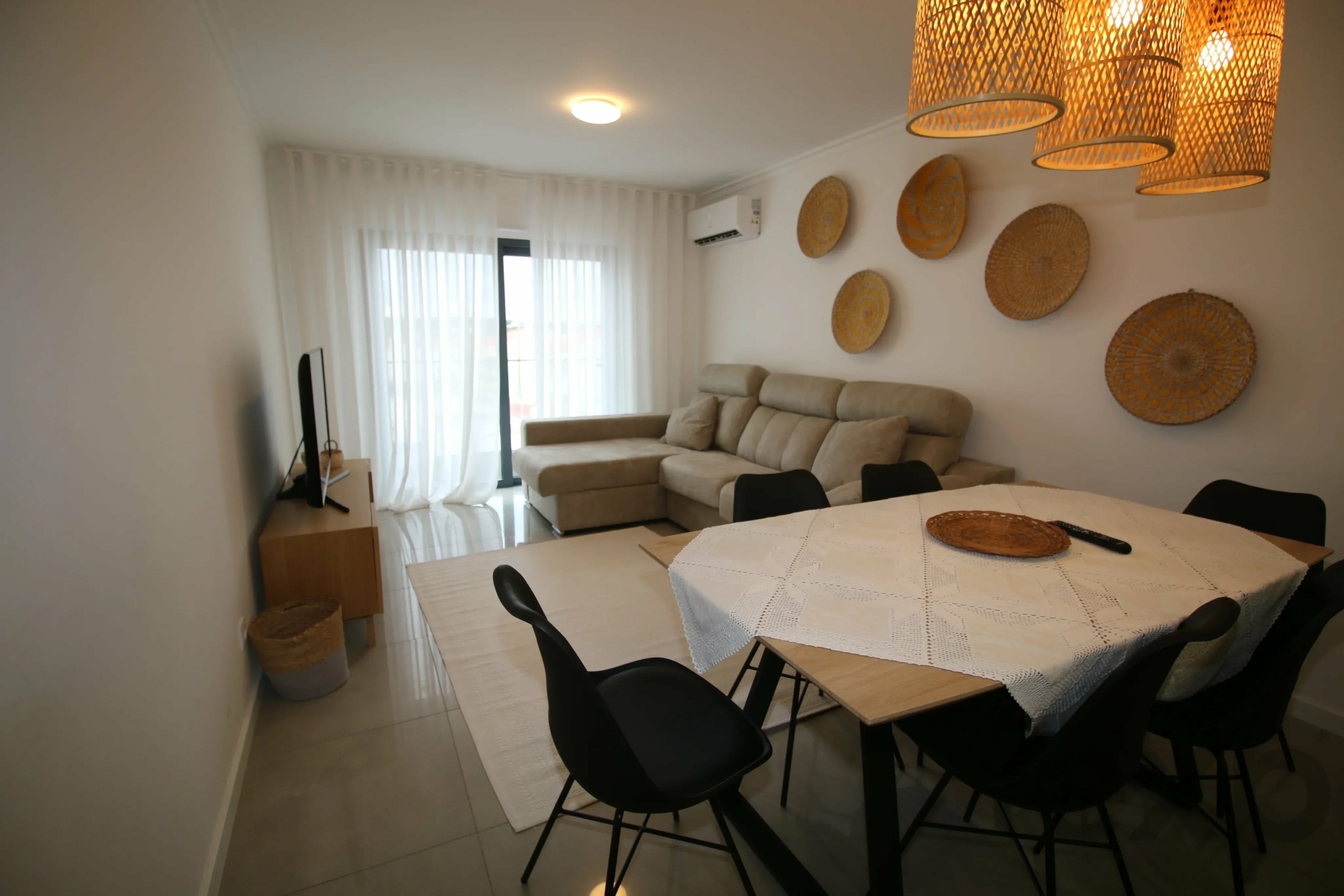 Apartamento de dois quartos para arrendar