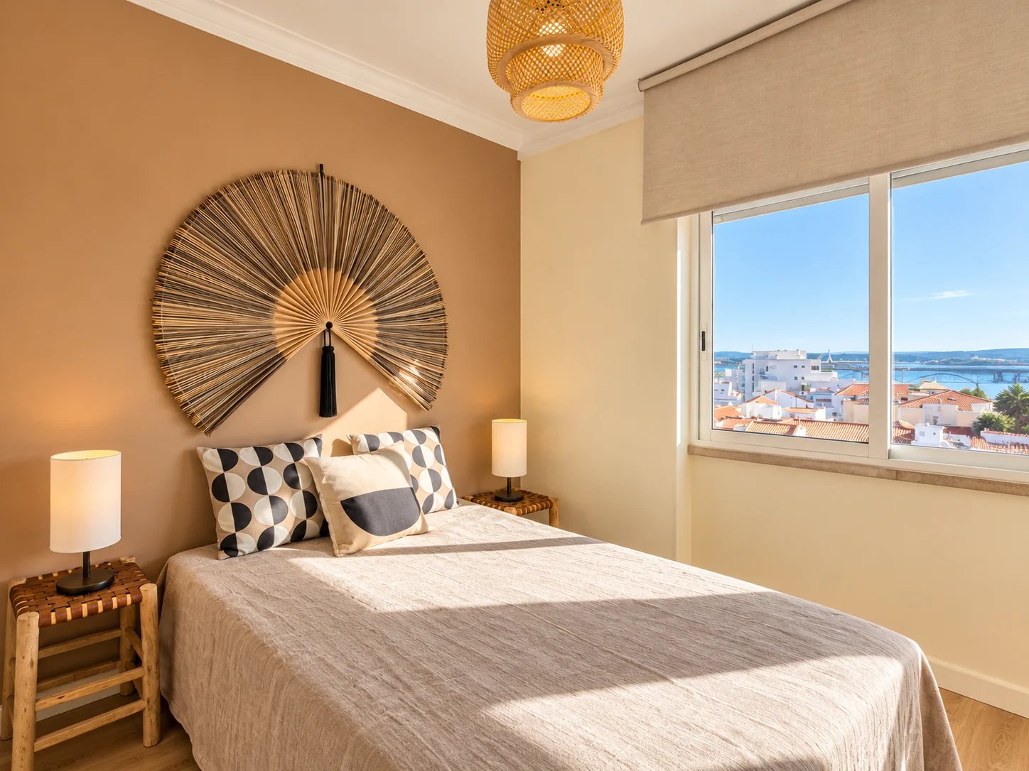 Apartment T3, Panoramic River View.