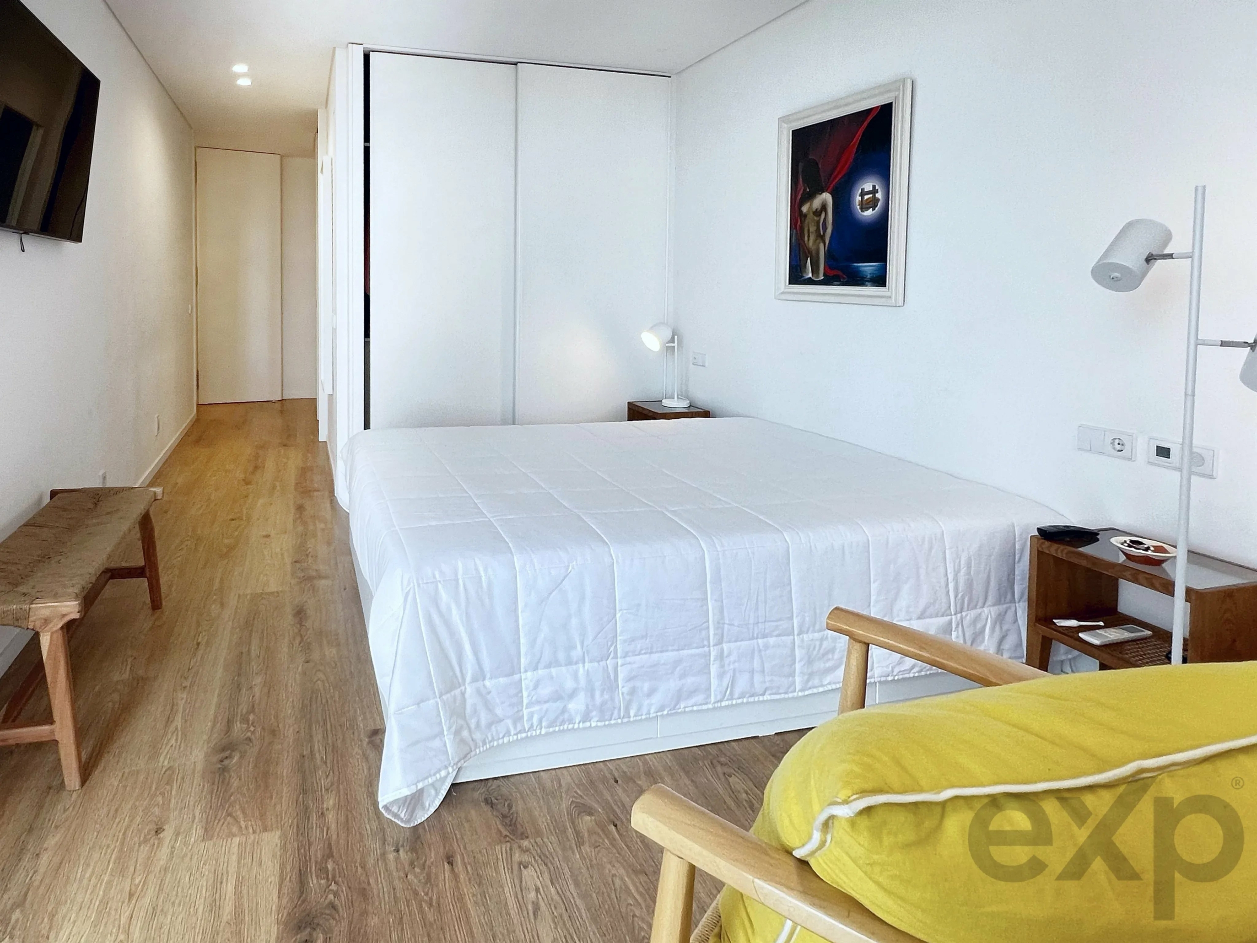 A Prime Location Sea View Property in the Heart of Olhão