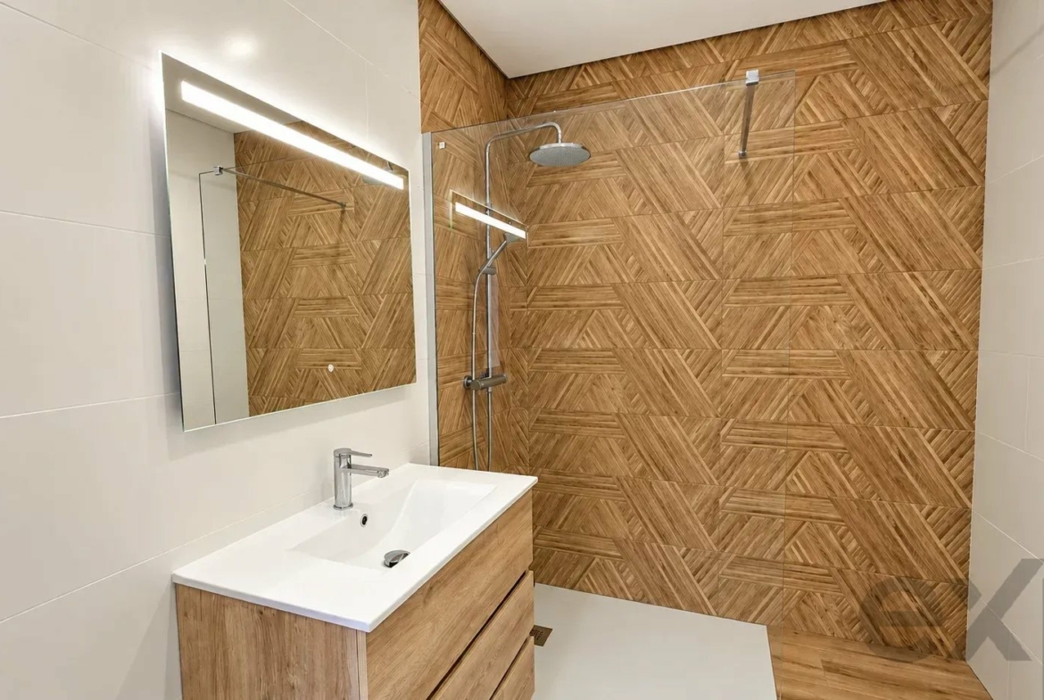 T2 renovated with suite and air conditioning in the center of Tavira, photo 12