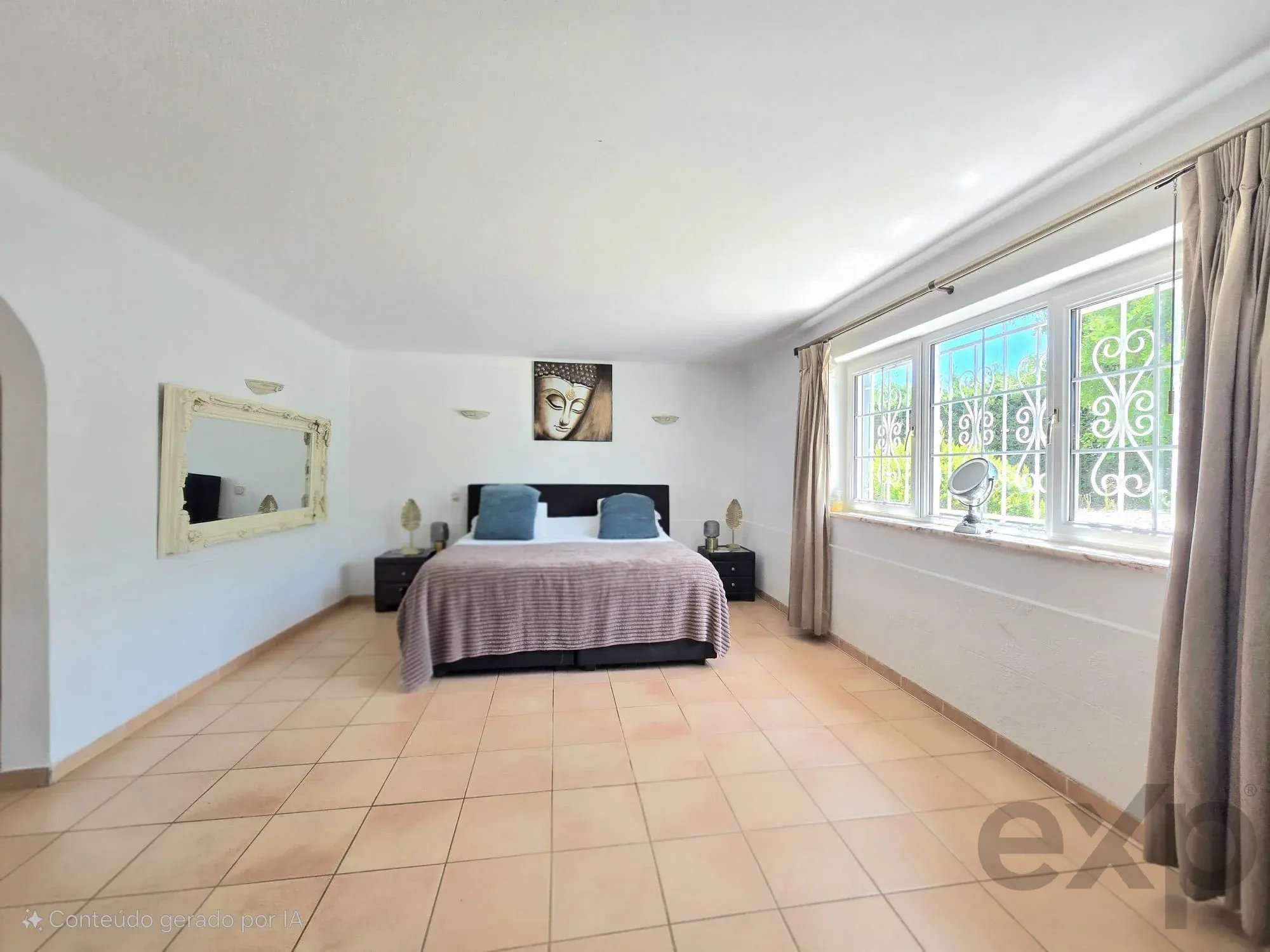 Three-bedroom villa with two-bedroom annexe, pool and countryside views in Carvoeiro