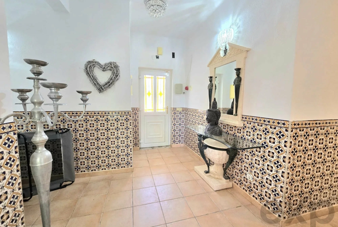 Three-bedroom villa with two-bedroom annexe, pool and countryside views in Carvoeiro, photo 44