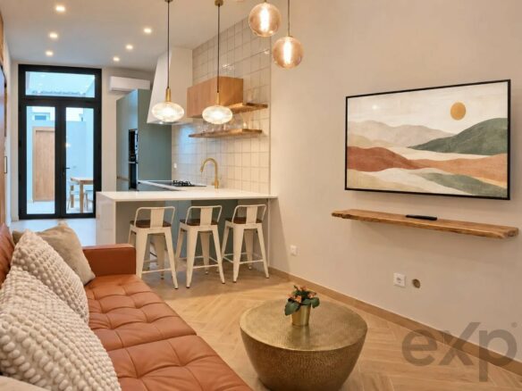 Investment Opportunity: Property with an Annual Income of €22,000 in Fuseta