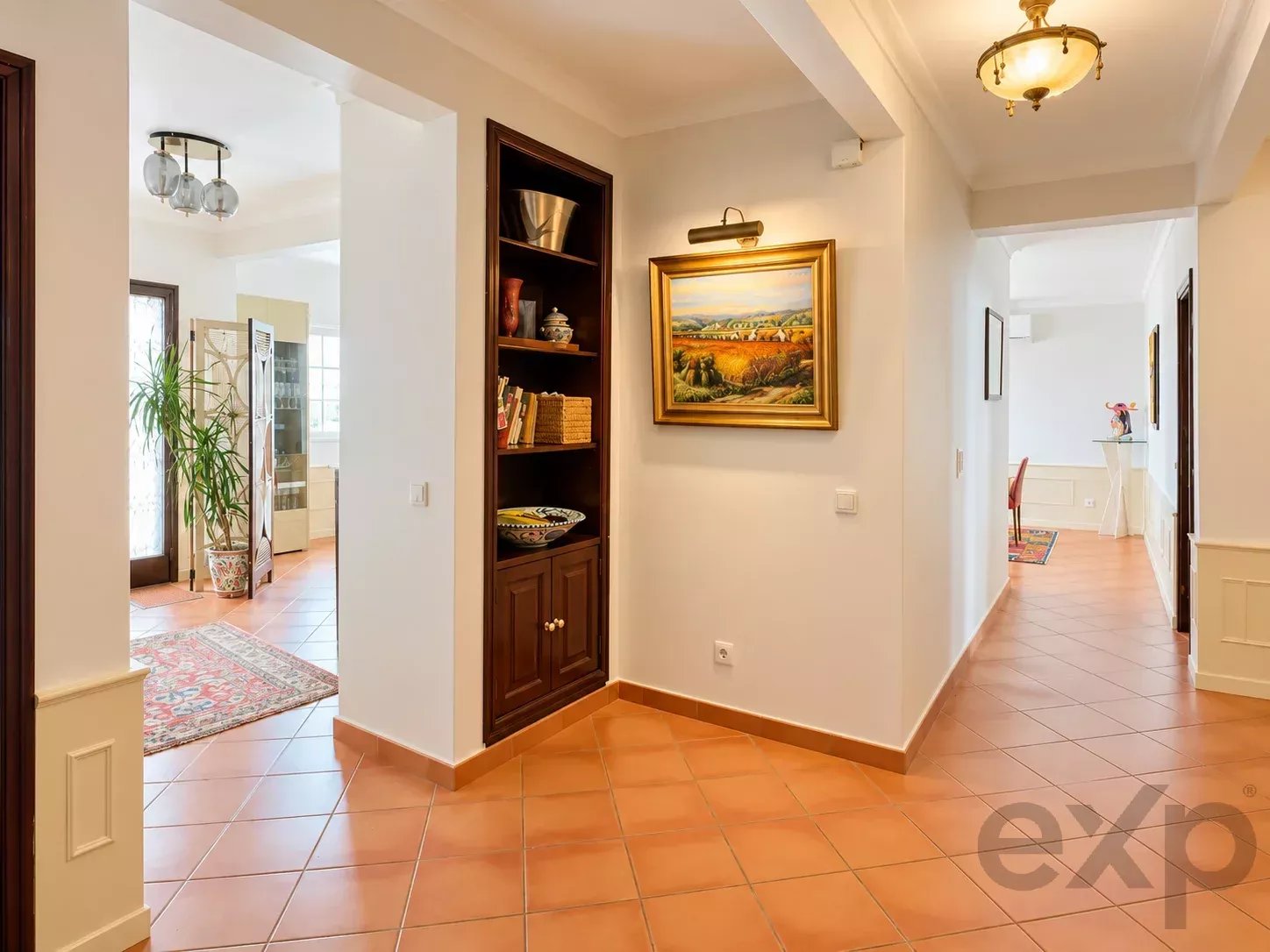 4-Bedroom Villa - Charm and Terraces with Views over the Ria Formosa
