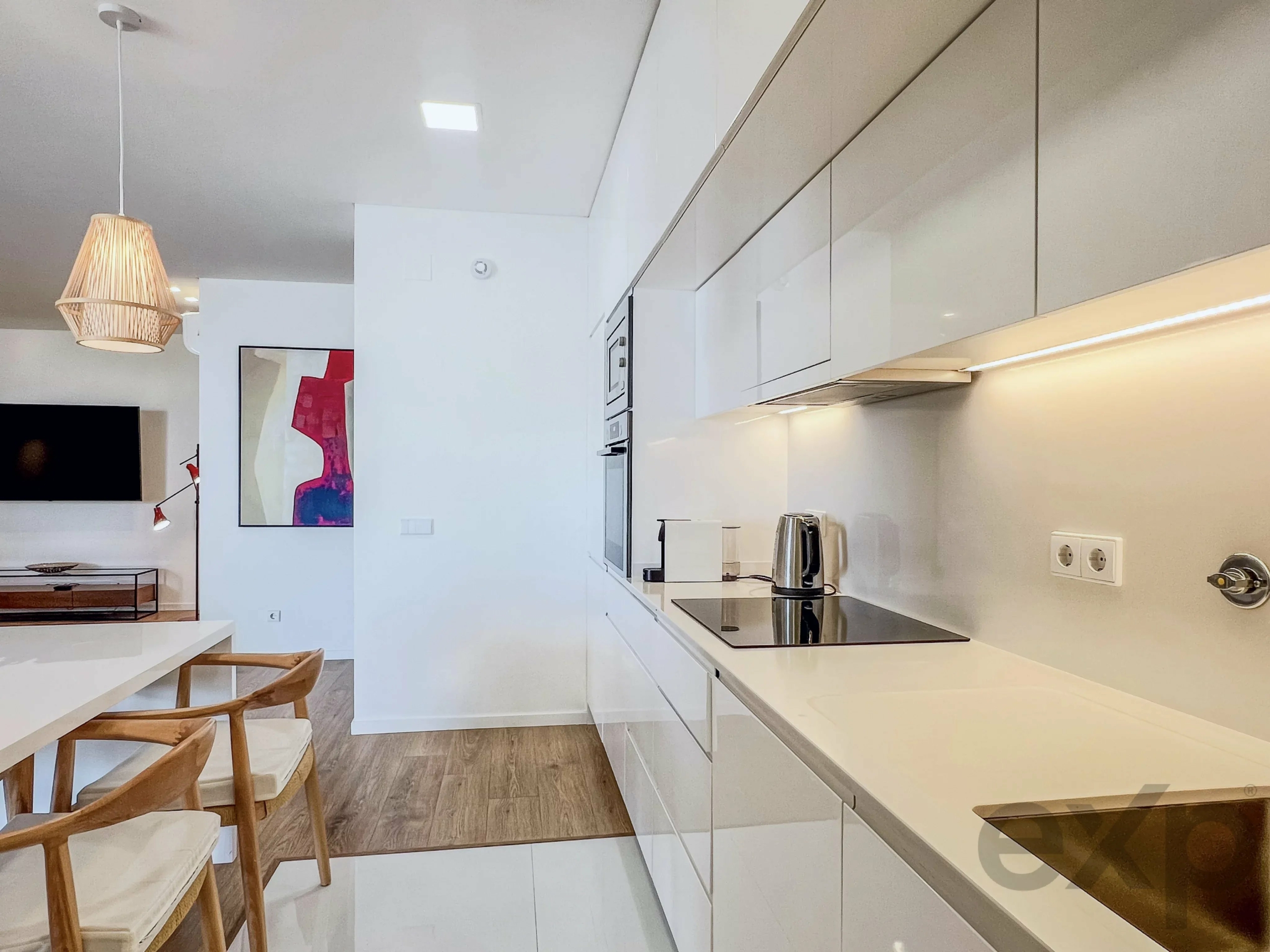A Prime Location Sea View Property in the Heart of Olhão