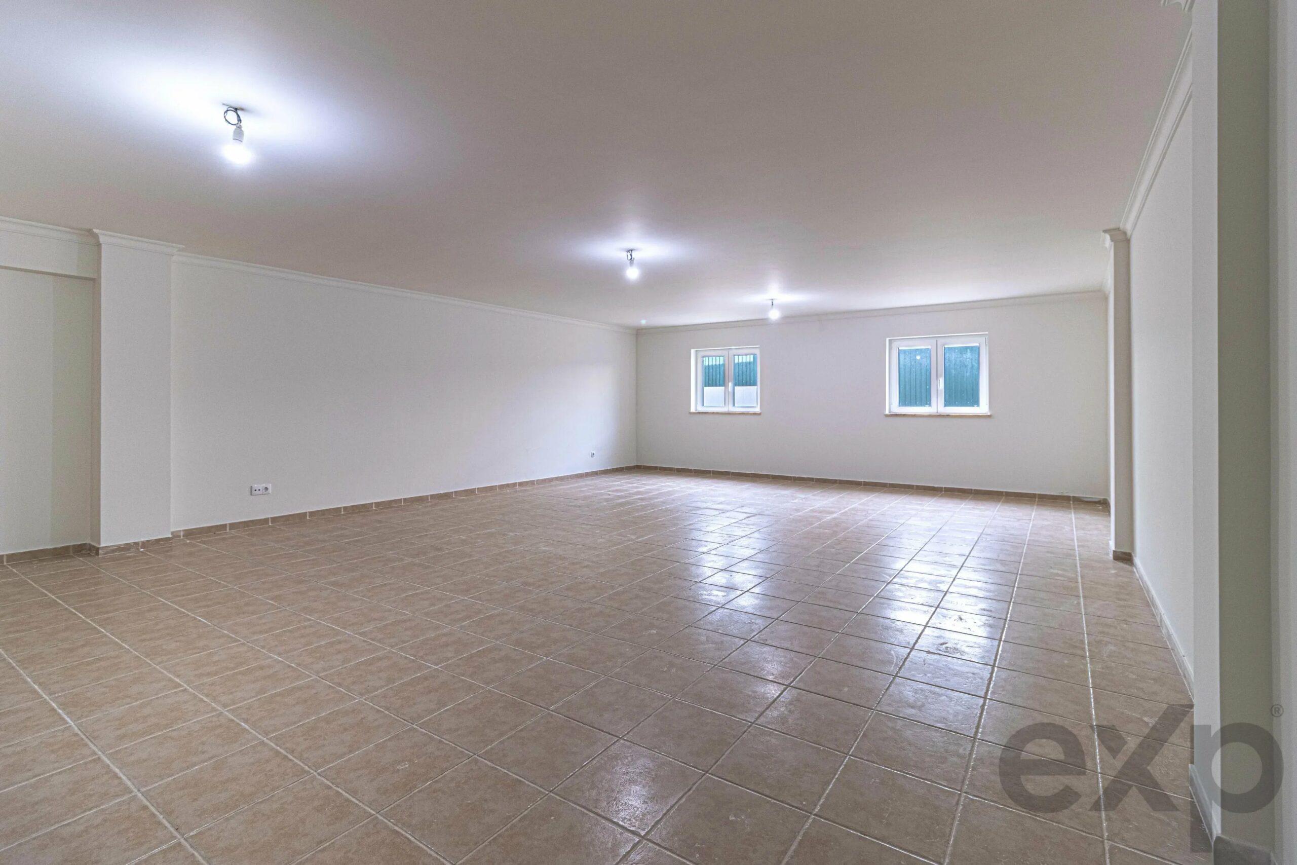 Modern 3-Bedroom Twin Villa in Tavira