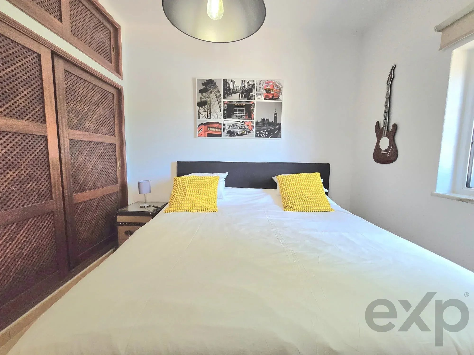 Three-bedroom villa with two-bedroom annexe, pool and countryside views in Carvoeiro