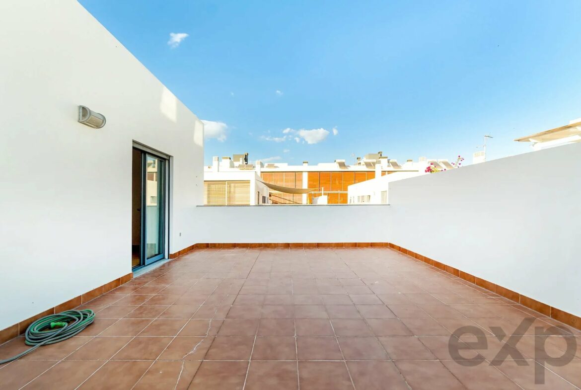 Contemporary 4-Bedroom Duplex with Terraces and Sea Views | Quinta da Foz, Tavira, photo 23
