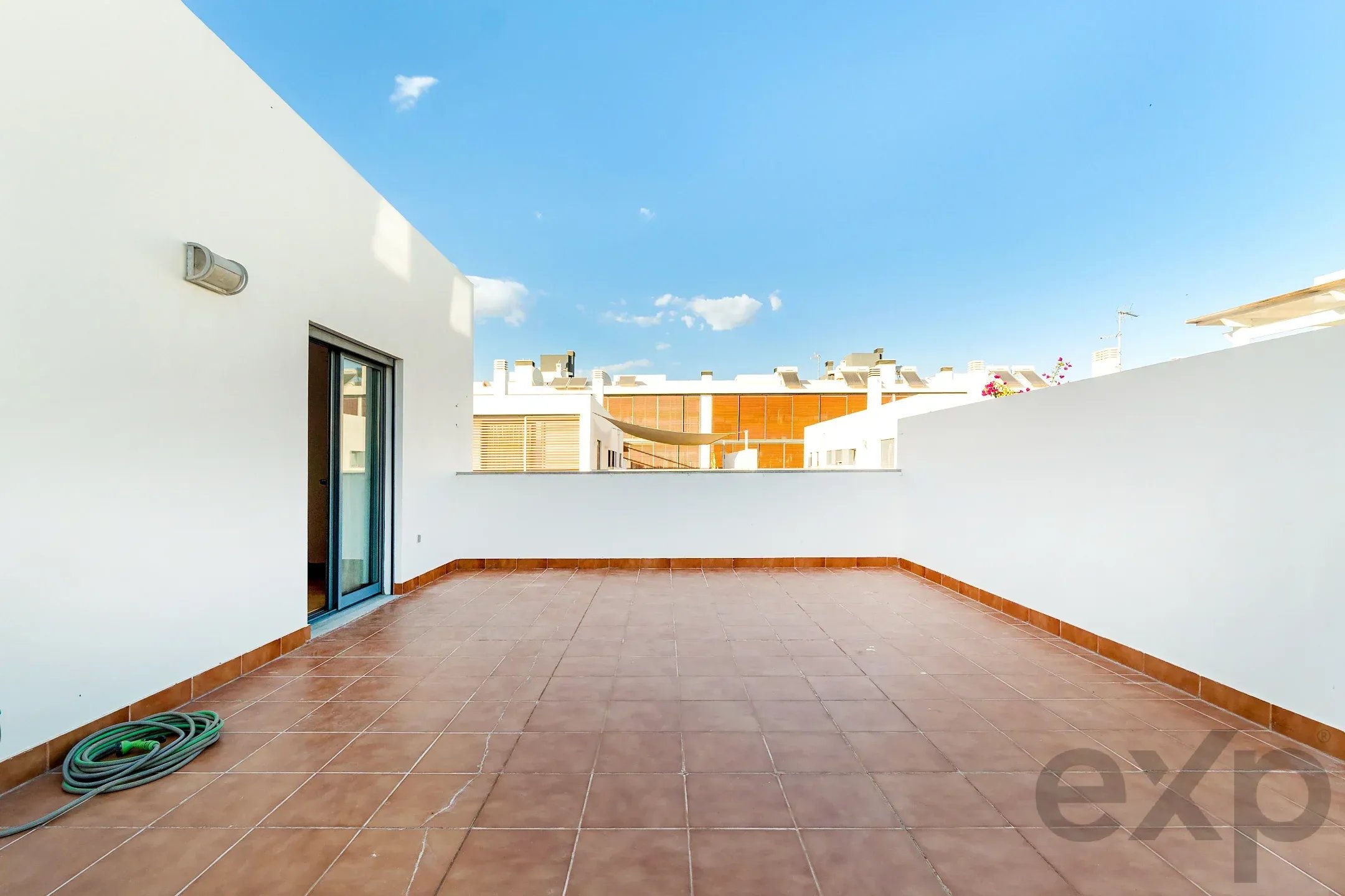 Contemporary 4-Bedroom Duplex with Terraces and Sea Views | Quinta da Foz, Tavira