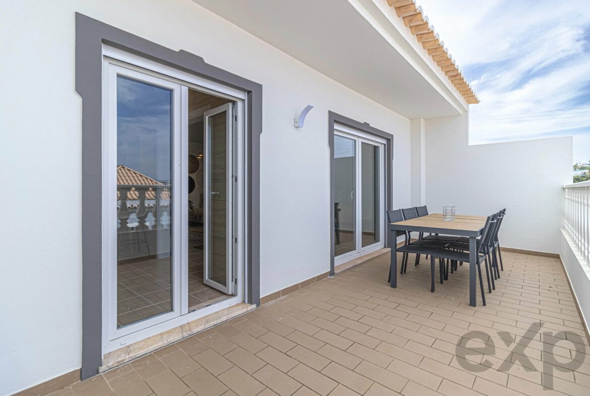 Modern 3-Bedroom Twin Villa in Tavira, photo 6