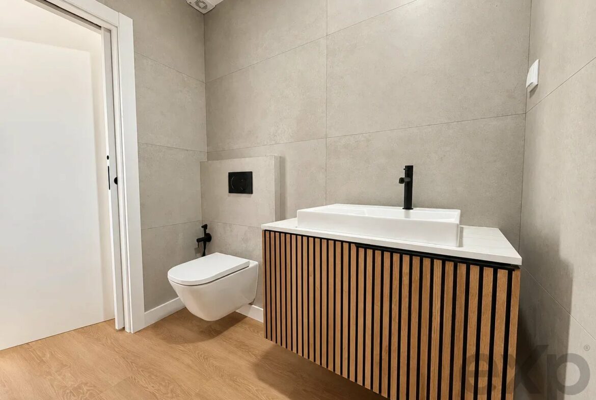 Maison jumelée T4 neuve au cœur du centre-ville d’Olhão, photo 7