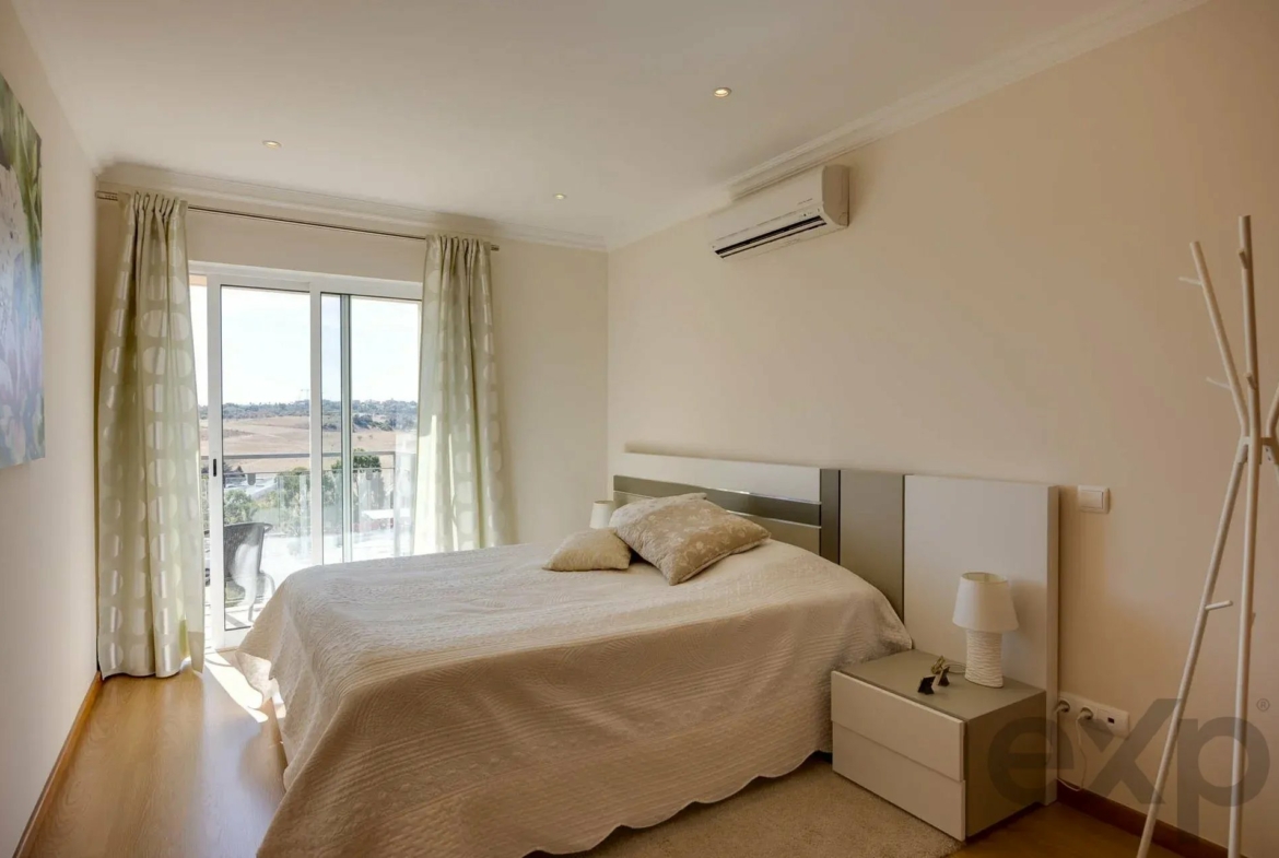 2-Bed with Private Rooftop & Indoor Pool, Lagos, photo 5