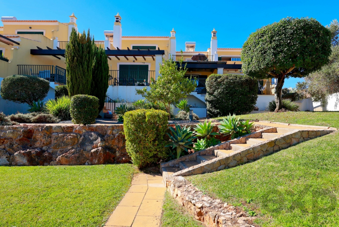 Elegant 3-bedroom semi-detached house with terraces. double garage and swimming pool - 300m from the new golf course and 1 km from the beaches of Ferragudo., photo 68