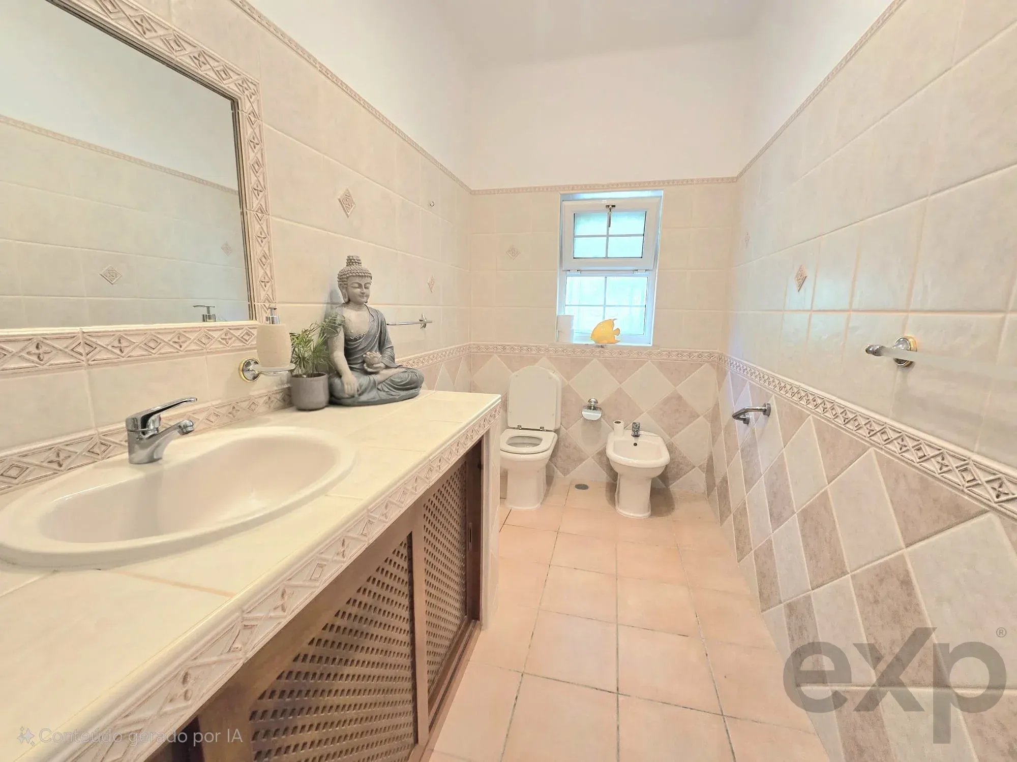 Three-bedroom villa with two-bedroom annexe, pool and countryside views in Carvoeiro