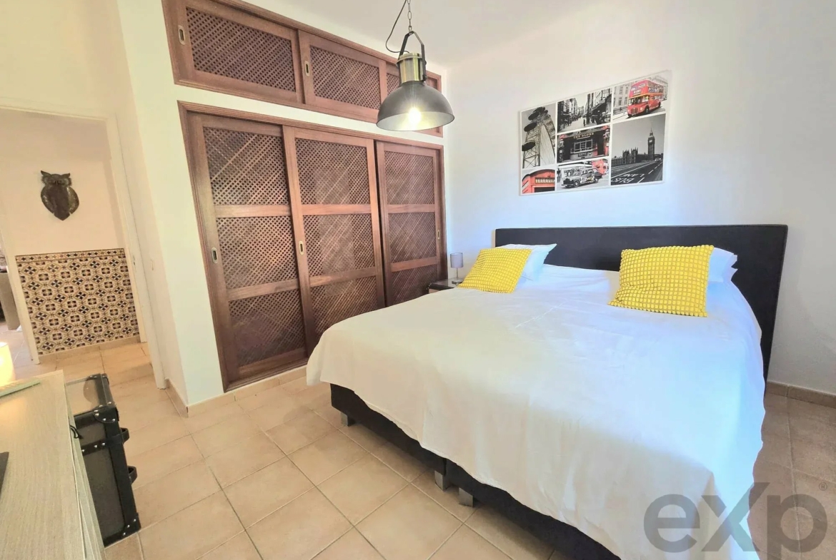 Three-bedroom villa with two-bedroom annexe, pool and countryside views in Carvoeiro, photo 43