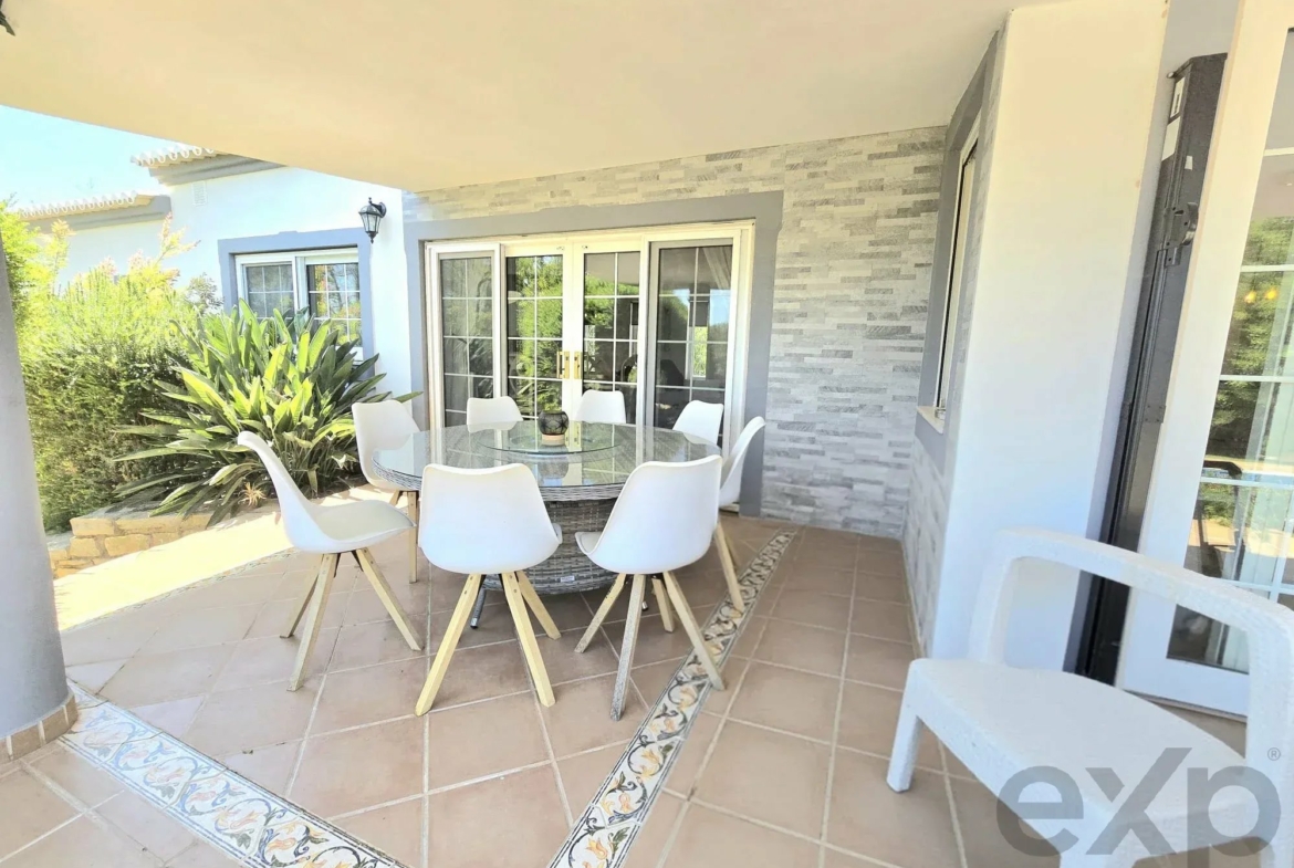 Three-bedroom villa with two-bedroom annexe, pool and countryside views in Carvoeiro, photo 26