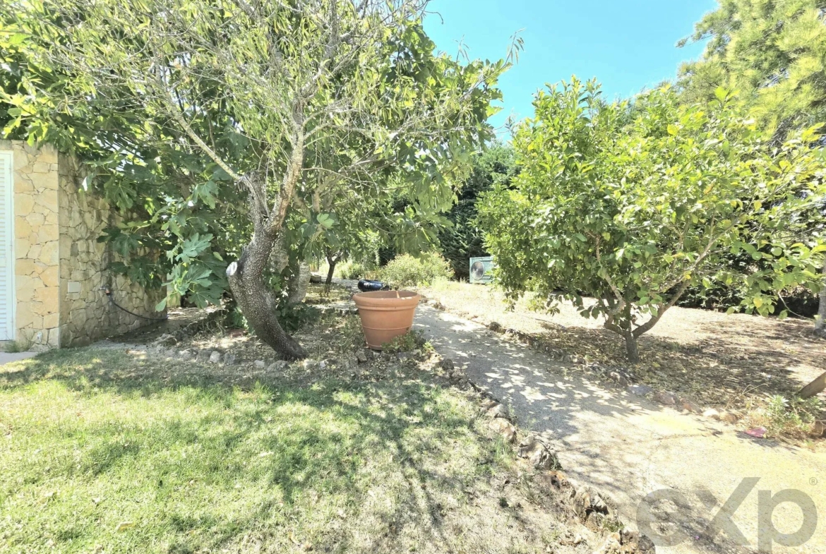 Three-bedroom villa with two-bedroom annexe, pool and countryside views in Carvoeiro, photo 16