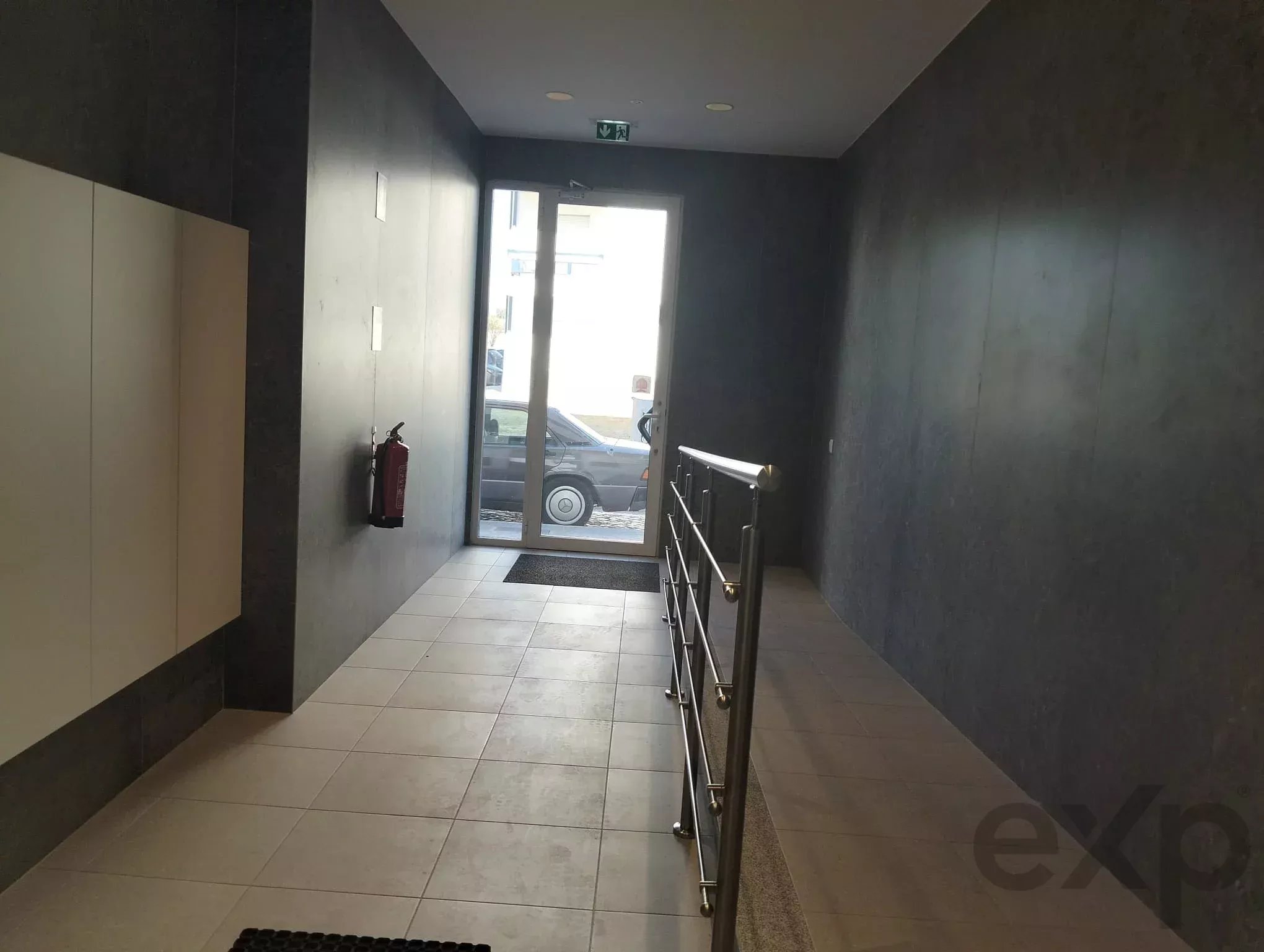 Semi-New 2-Bedroom Apartment in São Brás de Alportel - Faro - Algarve