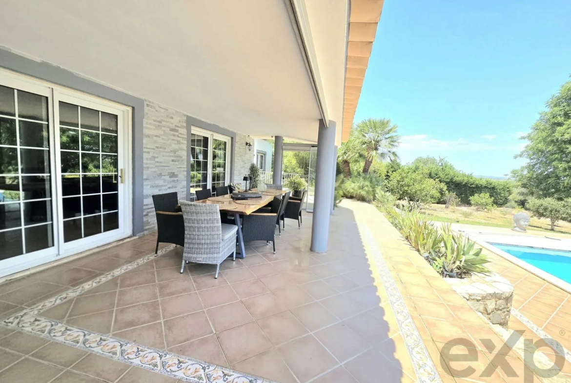 Three-bedroom villa with two-bedroom annexe, pool and countryside views in Carvoeiro, photo 23