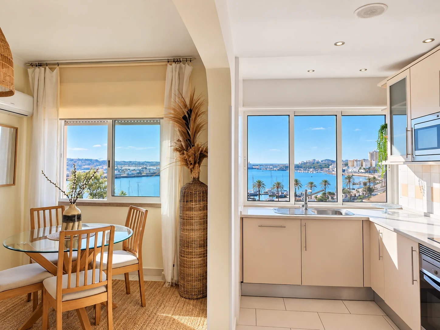 Apartment T3, Panoramic River View.