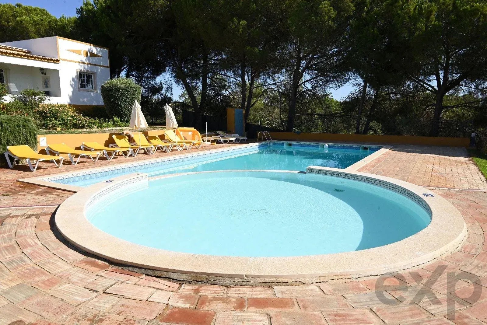 Boutiquehotel met uitbreidingsgrond bij Albufeira