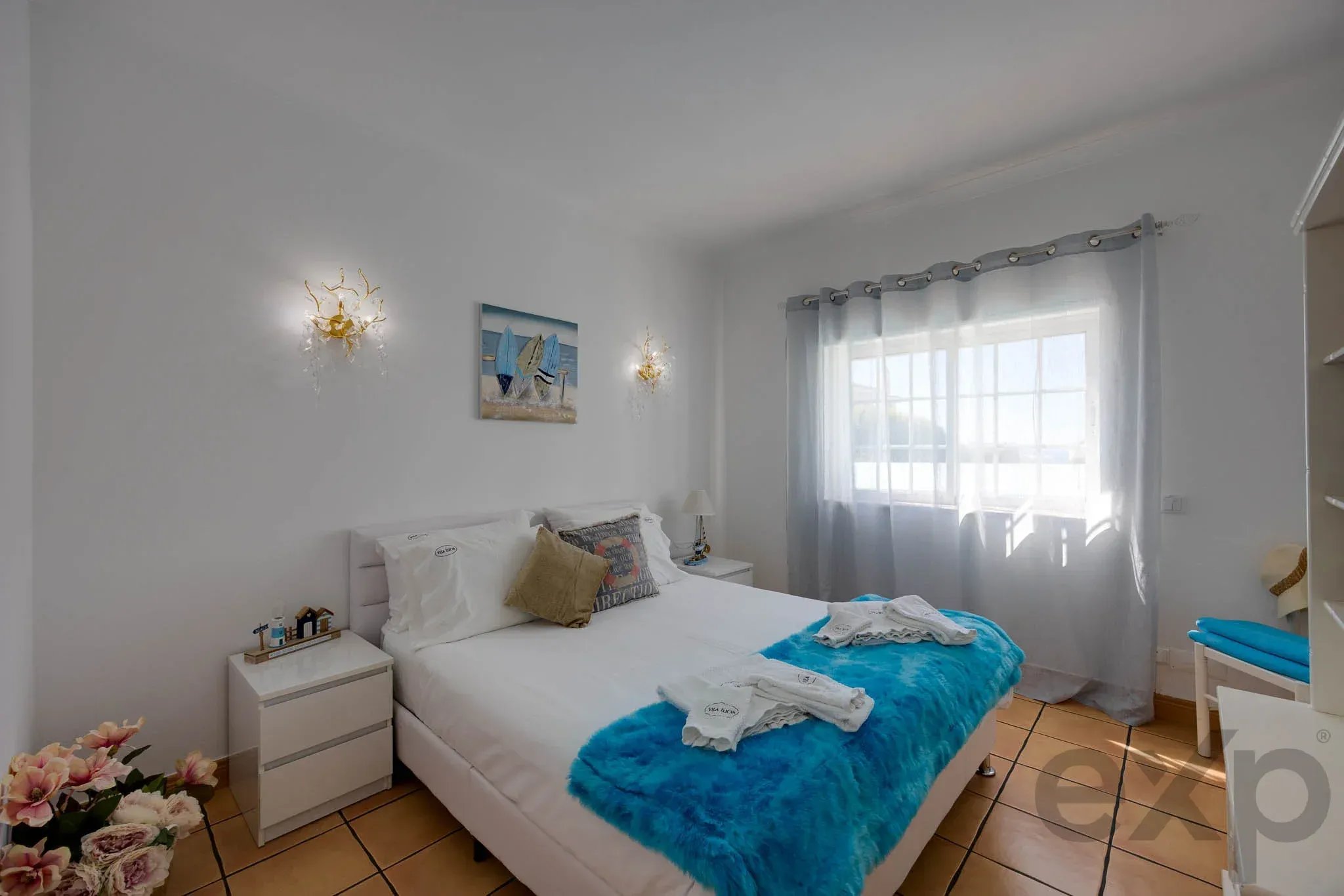 Refurbished T4 Villa, Pool and Guest Flat, Lagos