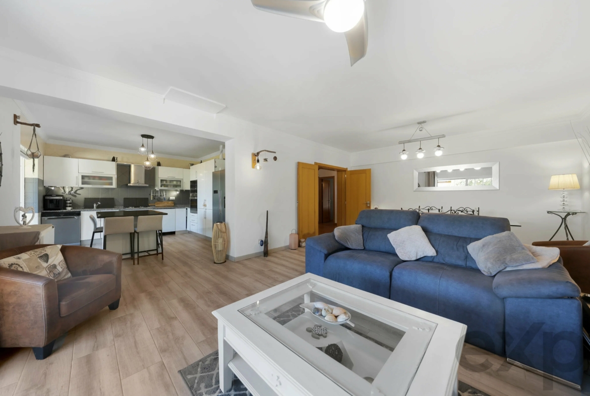 Elegant 3-bedroom semi-detached house with terraces. double garage and swimming pool - 300m from the new golf course and 1 km from the beaches of Ferragudo., photo 13