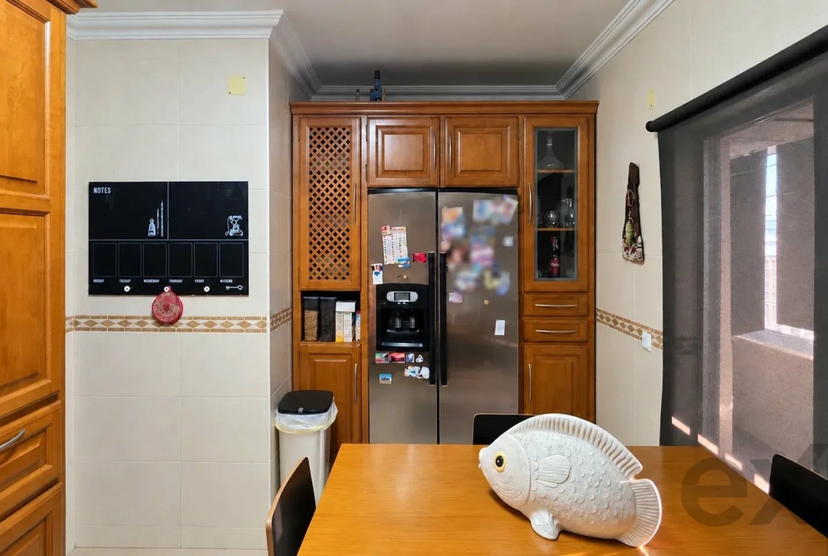 Bright three-bedroom apartment with two bathrooms in a central location, photo 6