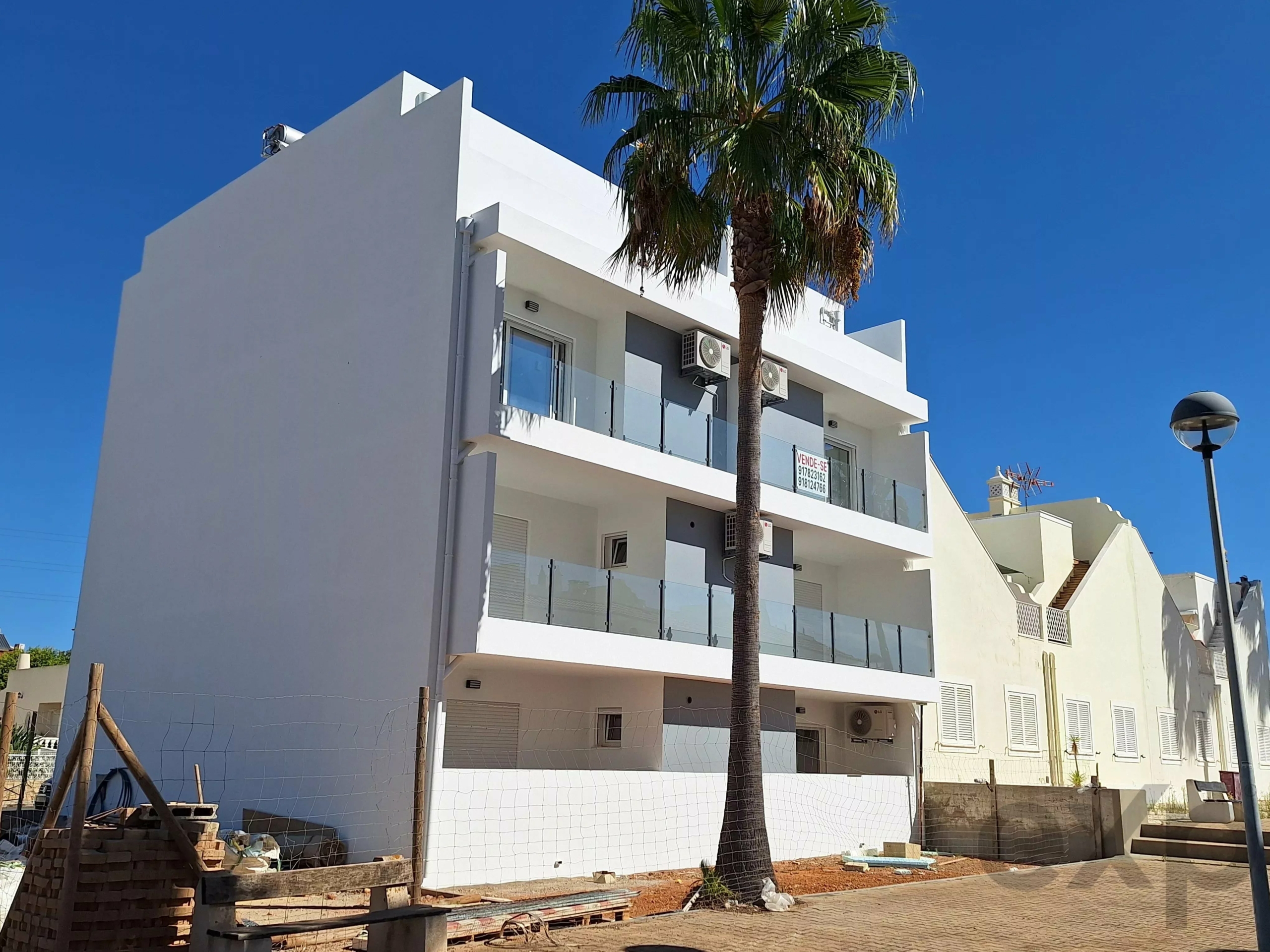 1-bedroom + 2-bedroom apartment for sale