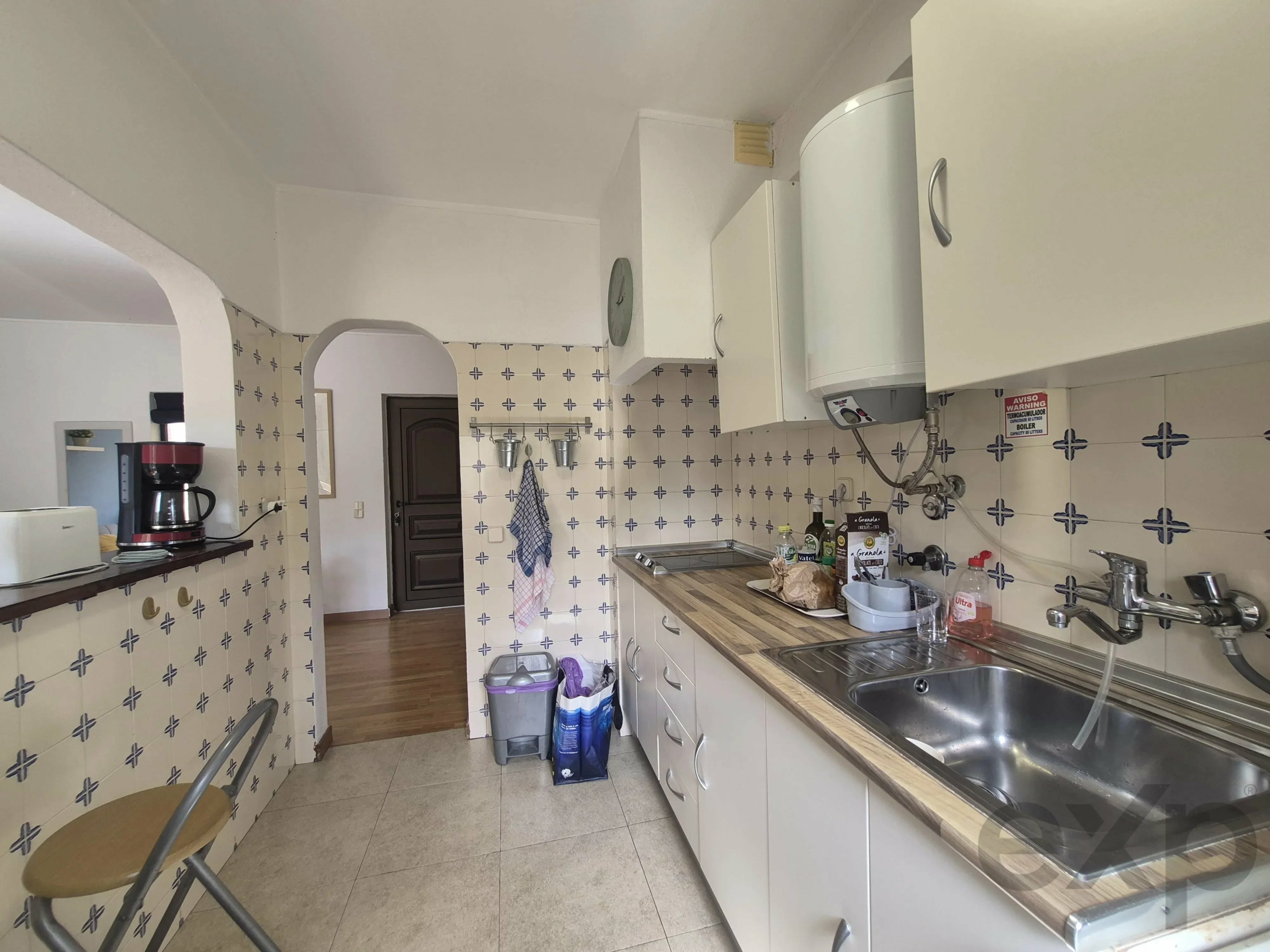 Bright south-facing one-bedroom apartment with balcony - Alvor