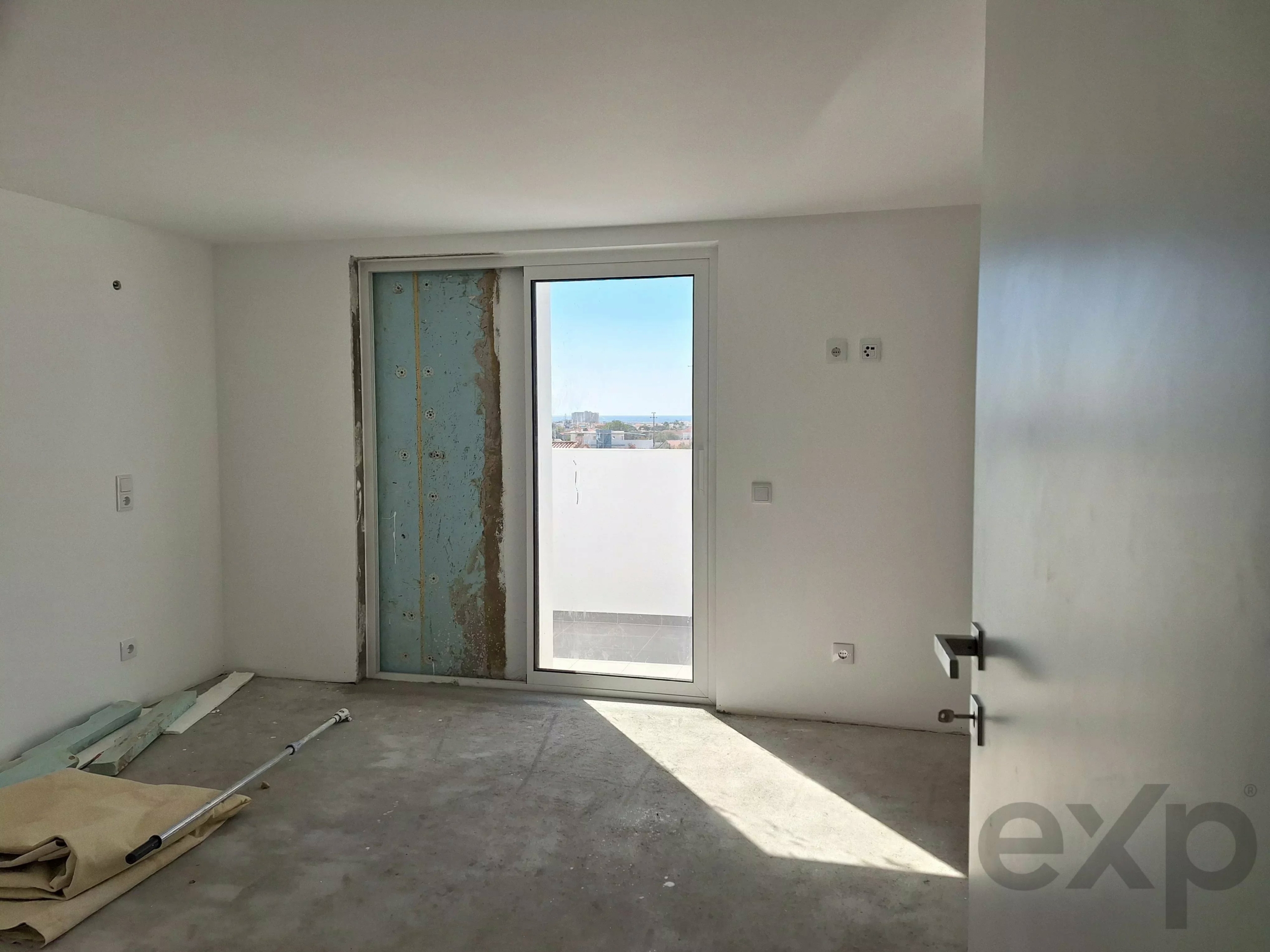 1-bedroom + 2-bedroom apartment for sale