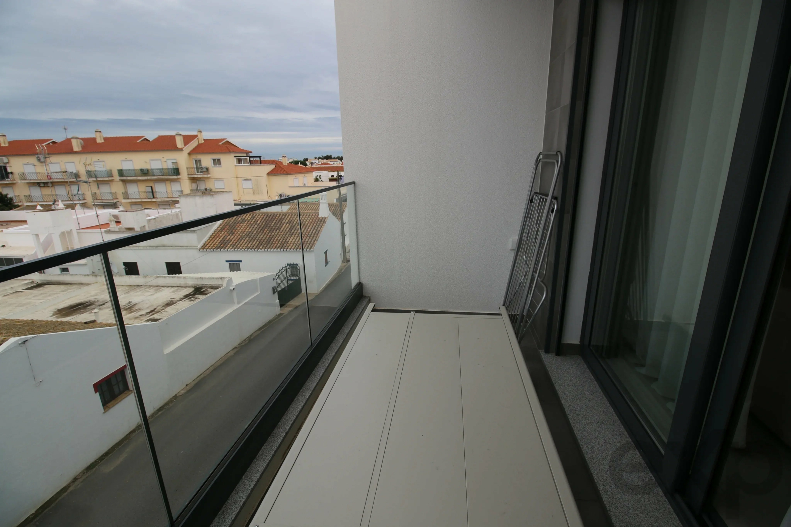 Apartamento de dois quartos para arrendar