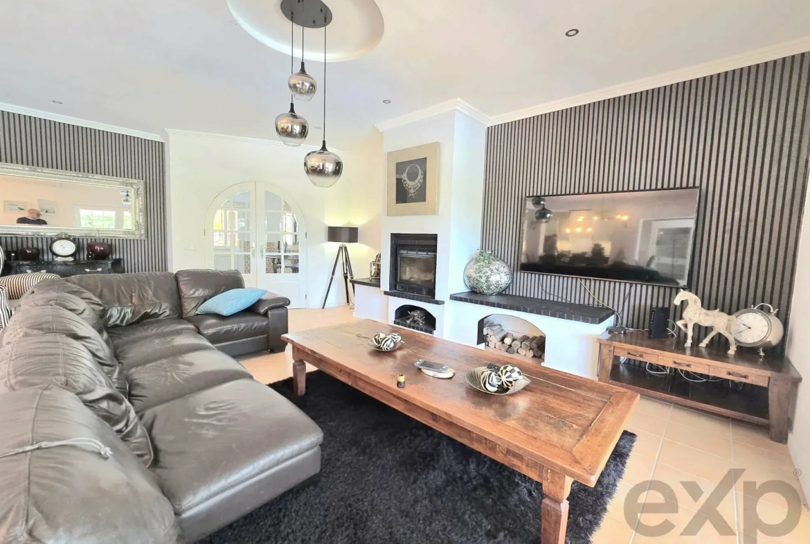 Three-bedroom villa with two-bedroom annexe, pool and countryside views in Carvoeiro, photo 38