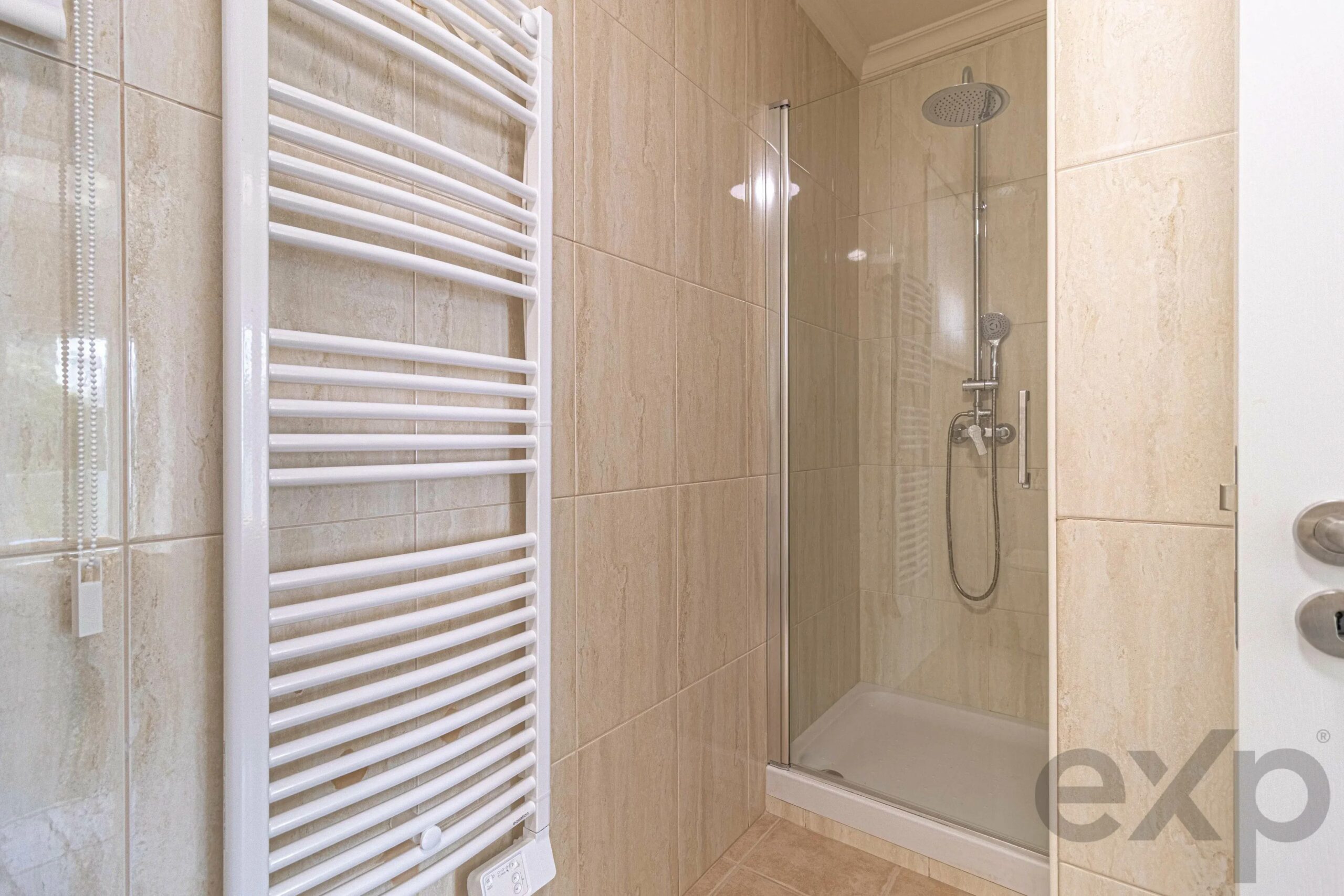 Modern 3-Bedroom Twin Villa in Tavira