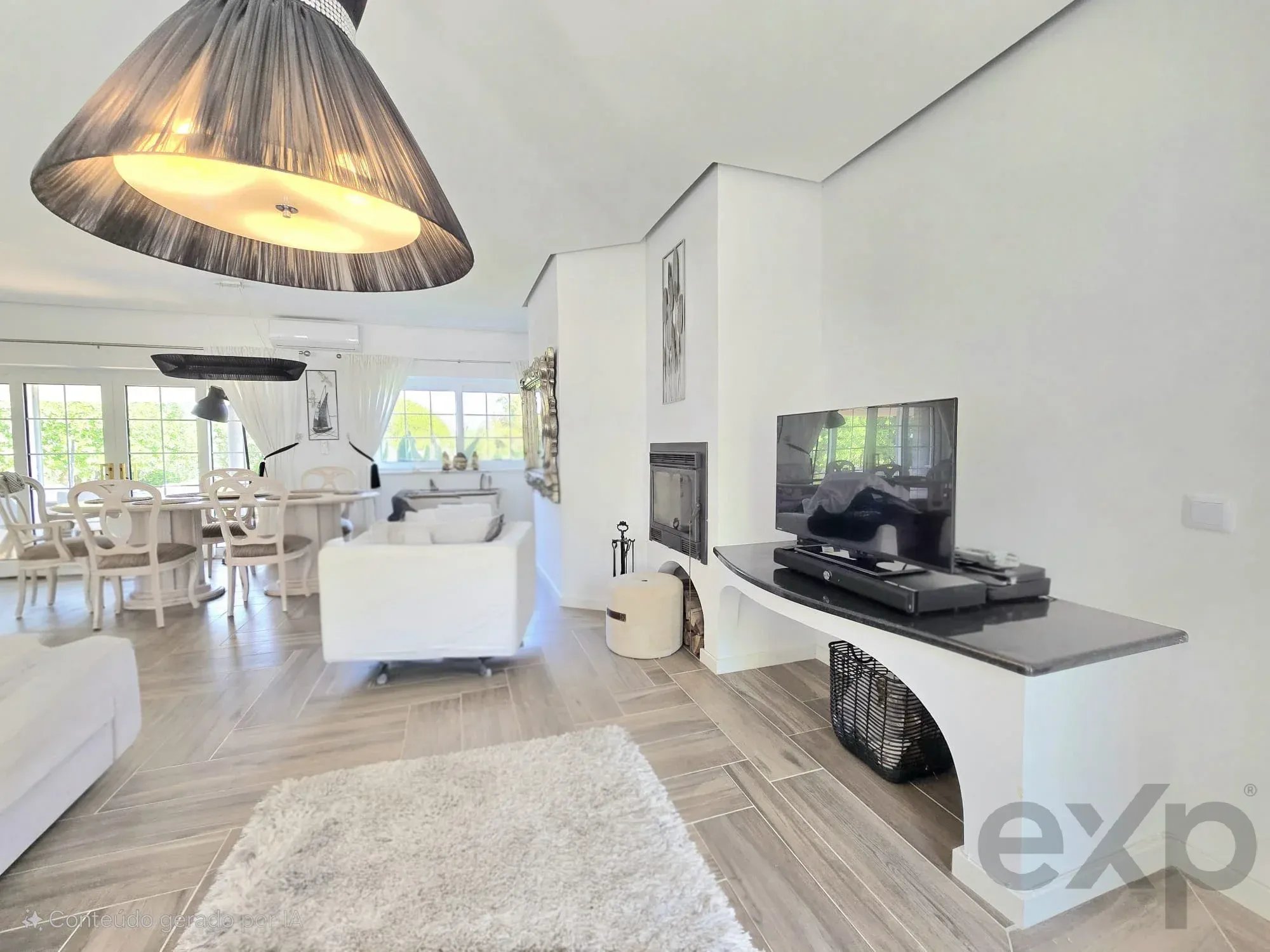 Three-bedroom villa with two-bedroom annexe, pool and countryside views in Carvoeiro