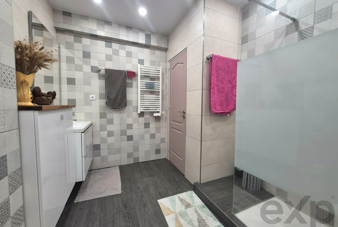 Fully renovated and furnished one-bedroom apartment in Alvor, photo 19