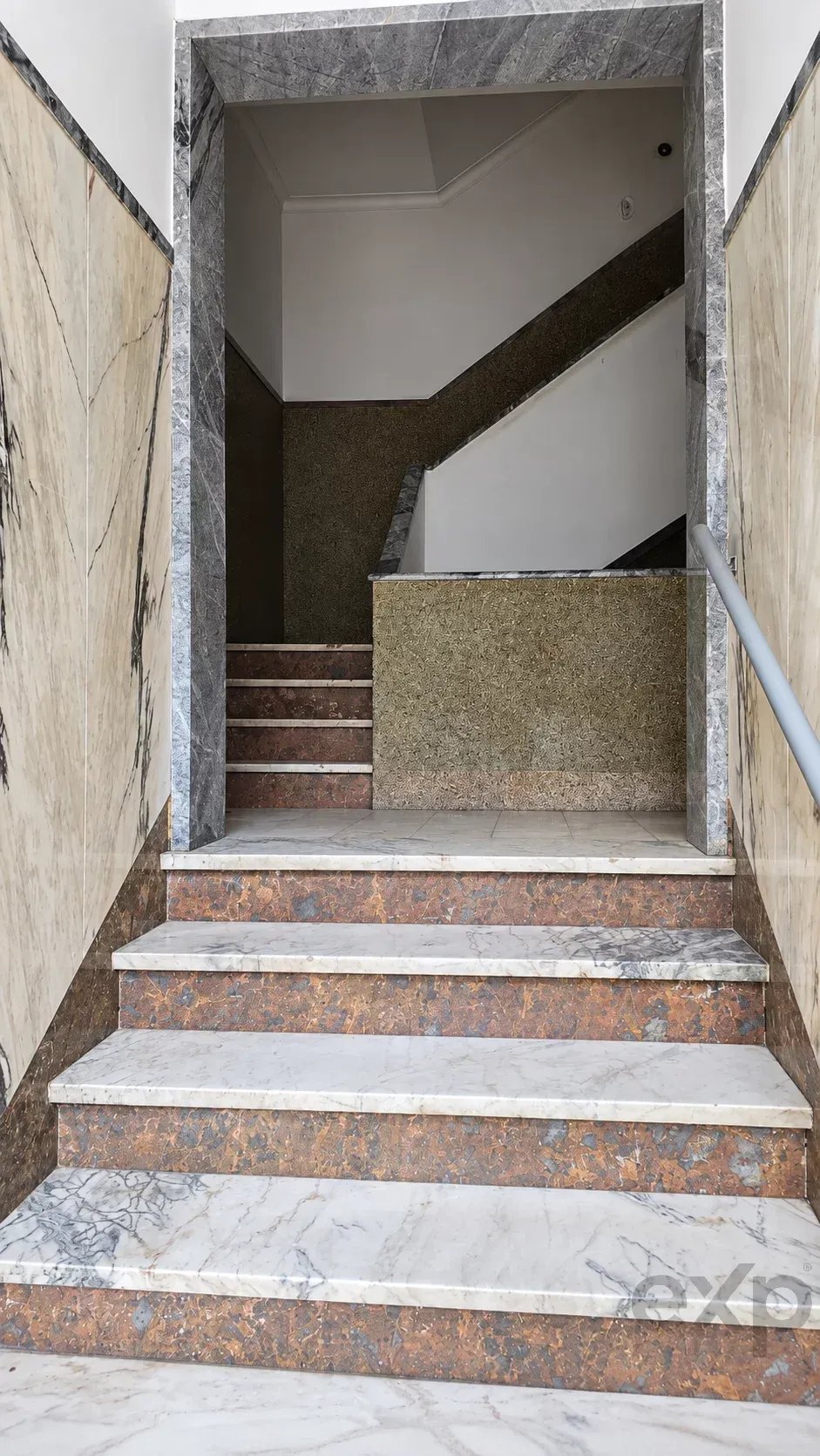 T2 renovated with suite and air conditioning in the center of Tavira