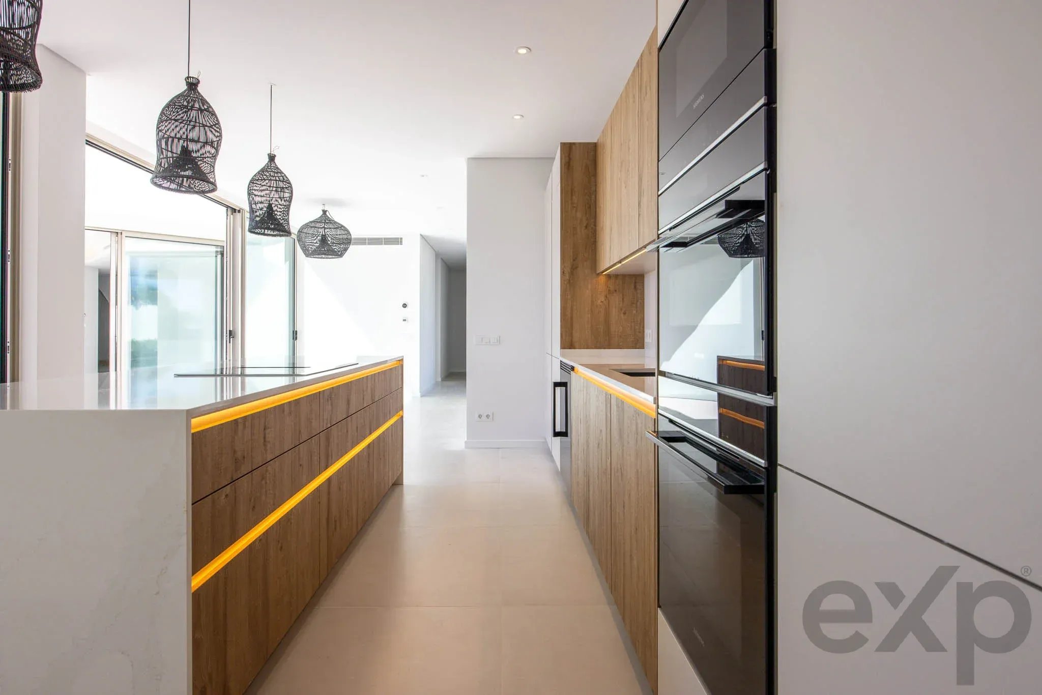 New 4-Bed Luxury Villa with Pool & Sauna, Lagos