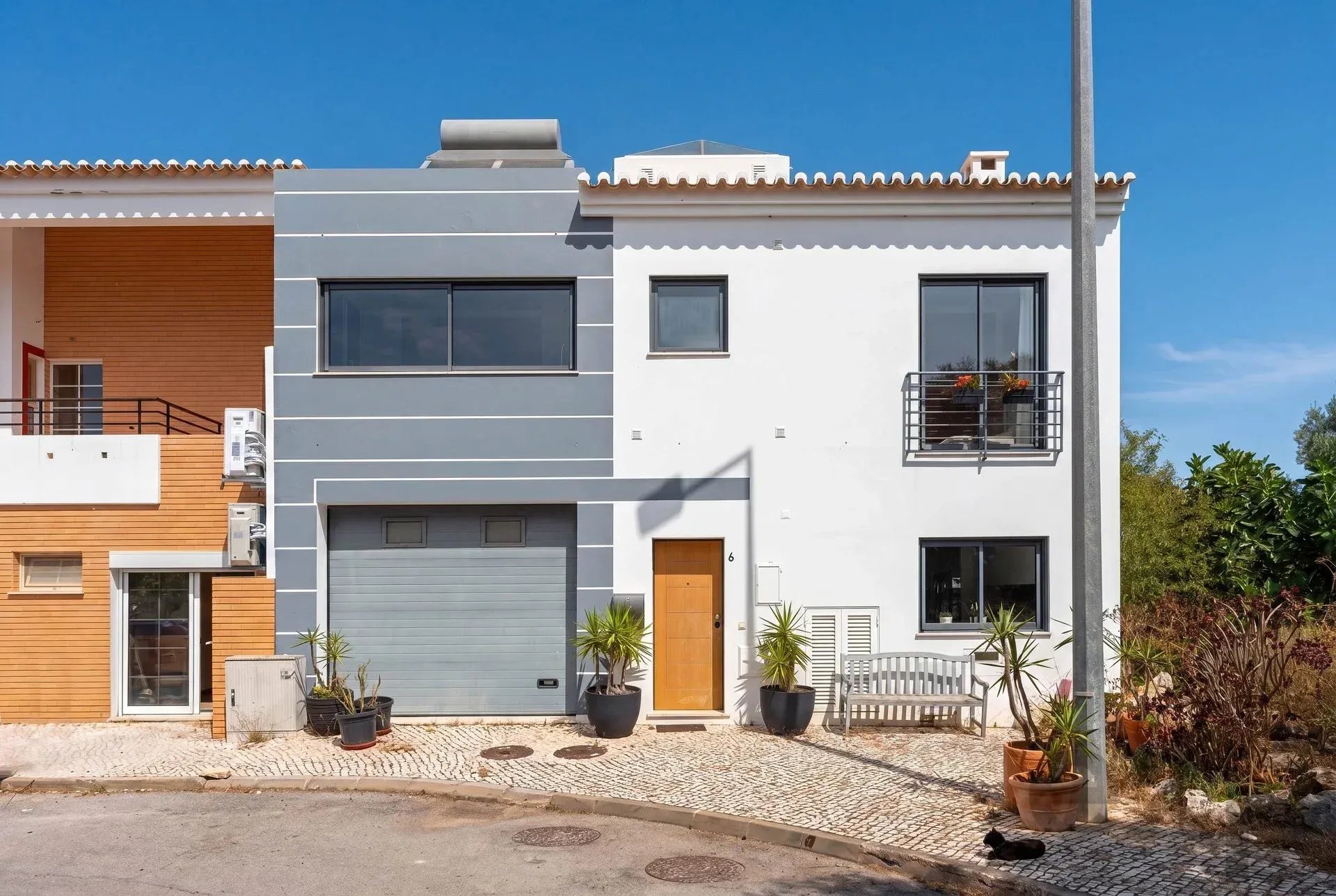 Moradia com 4 Quartos, Jardim e Garagem, Sargaçal, Lagos