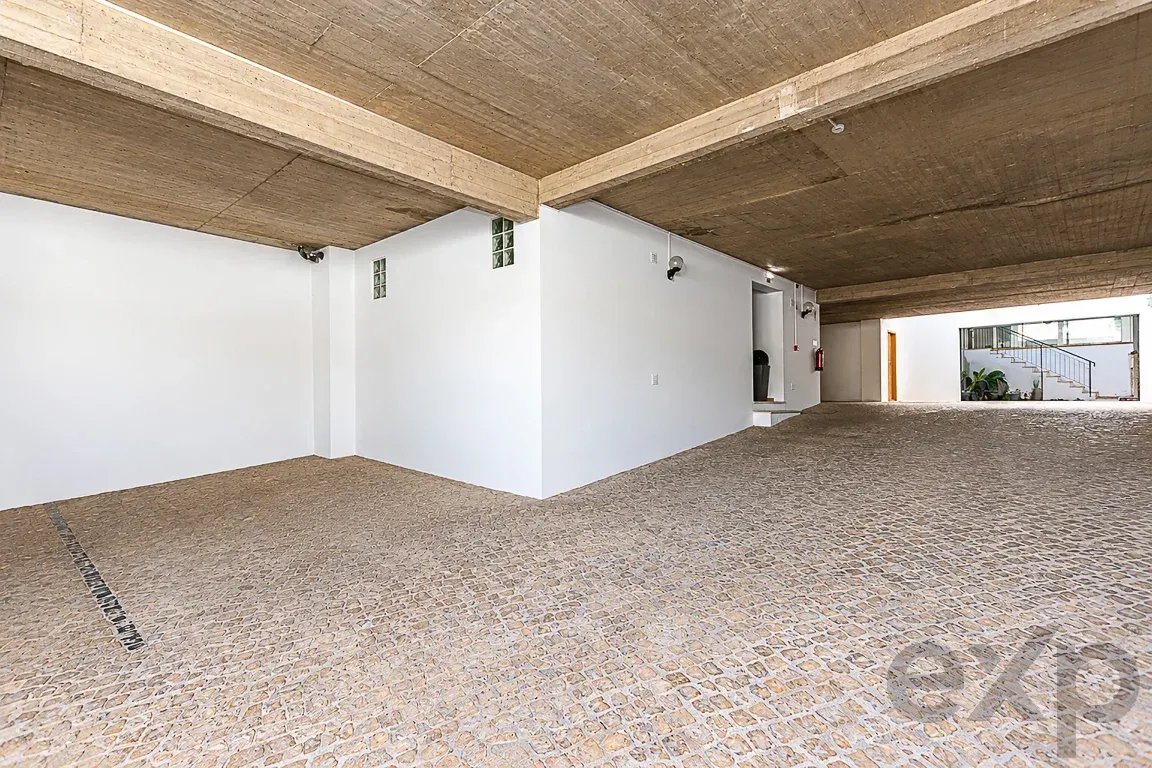 Exceptional Detached House with Swimming Pool, Panoramic Views and Privacy, 3 Minutes from Loulé