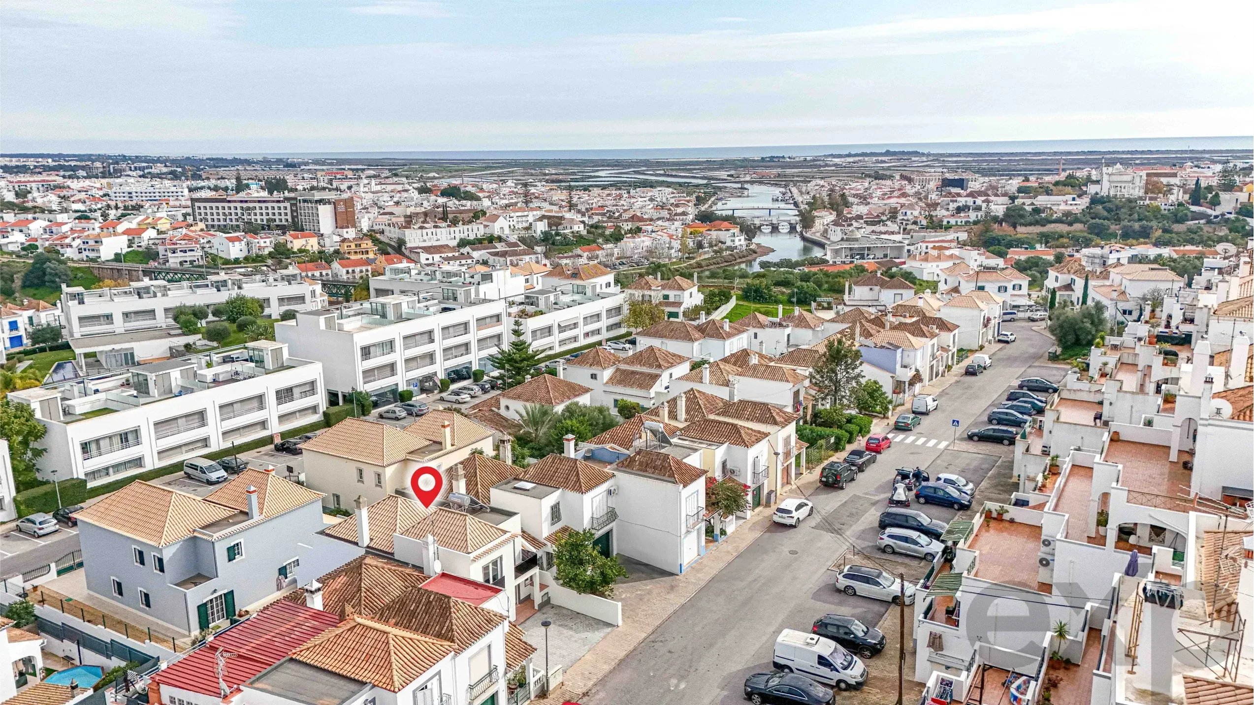 Modern 3-Bedroom Twin Villa in Tavira