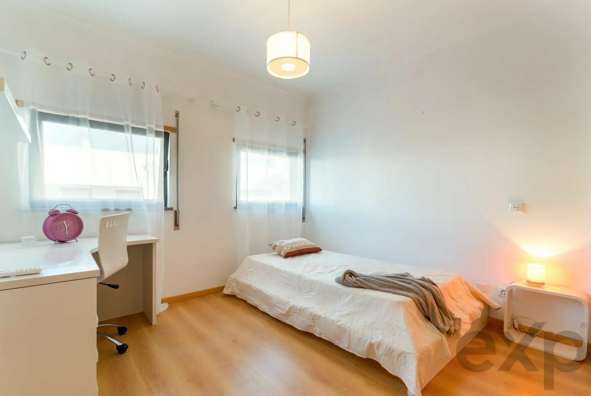 Contemporary 4-Bedroom Duplex with Terraces and Sea Views | Quinta da Foz, Tavira, photo 29